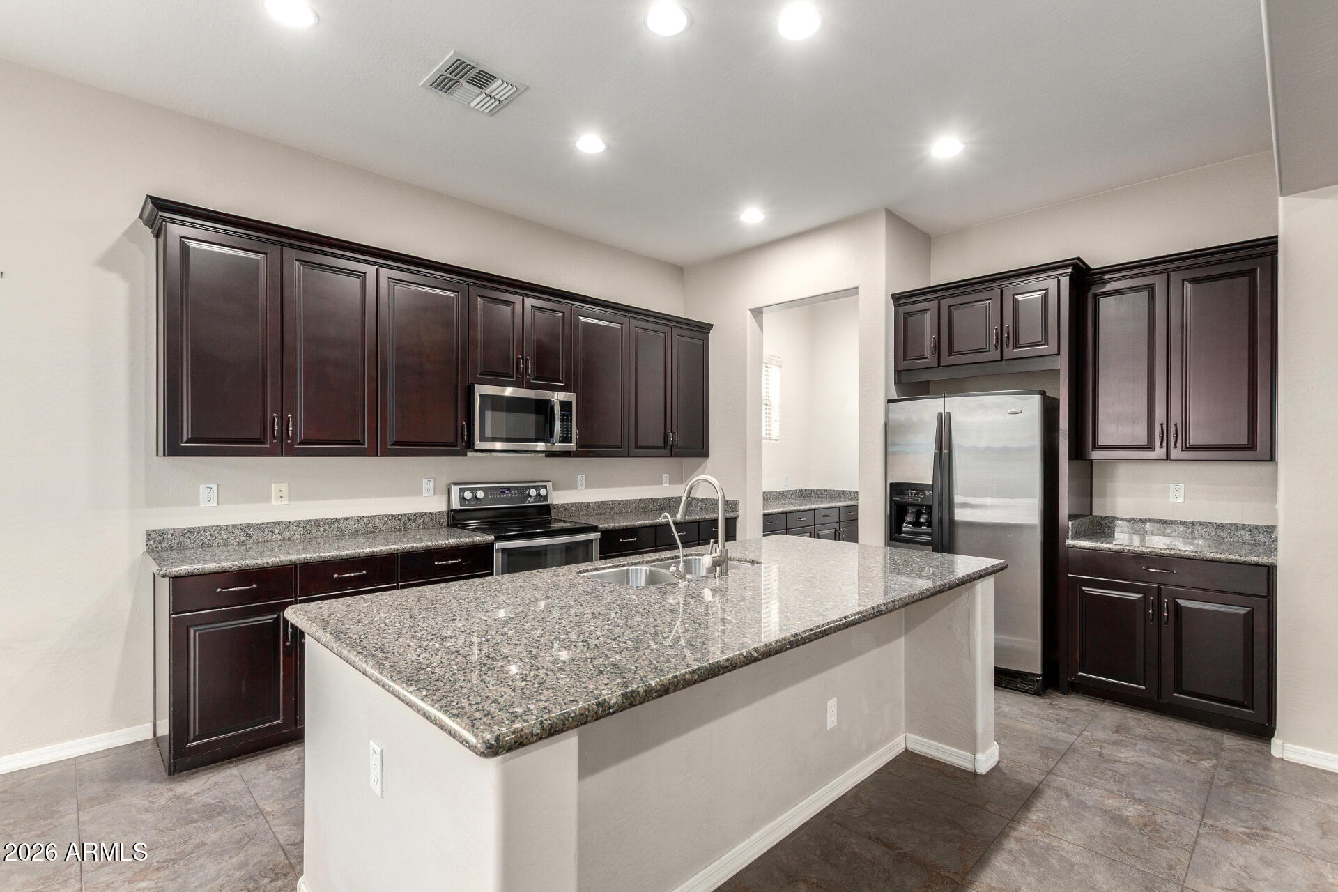 2960 E DERRINGER Way