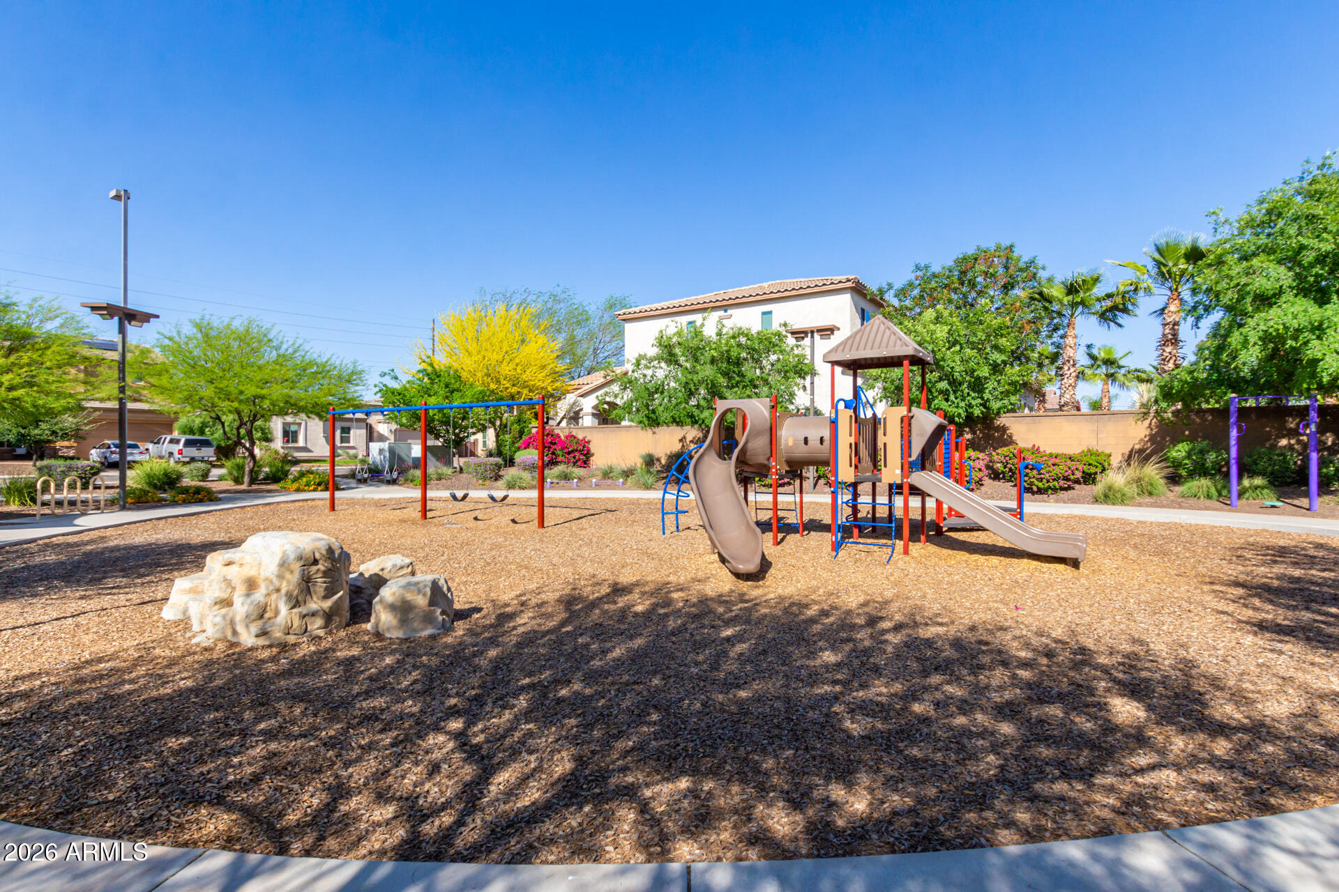 2960 E DERRINGER Way