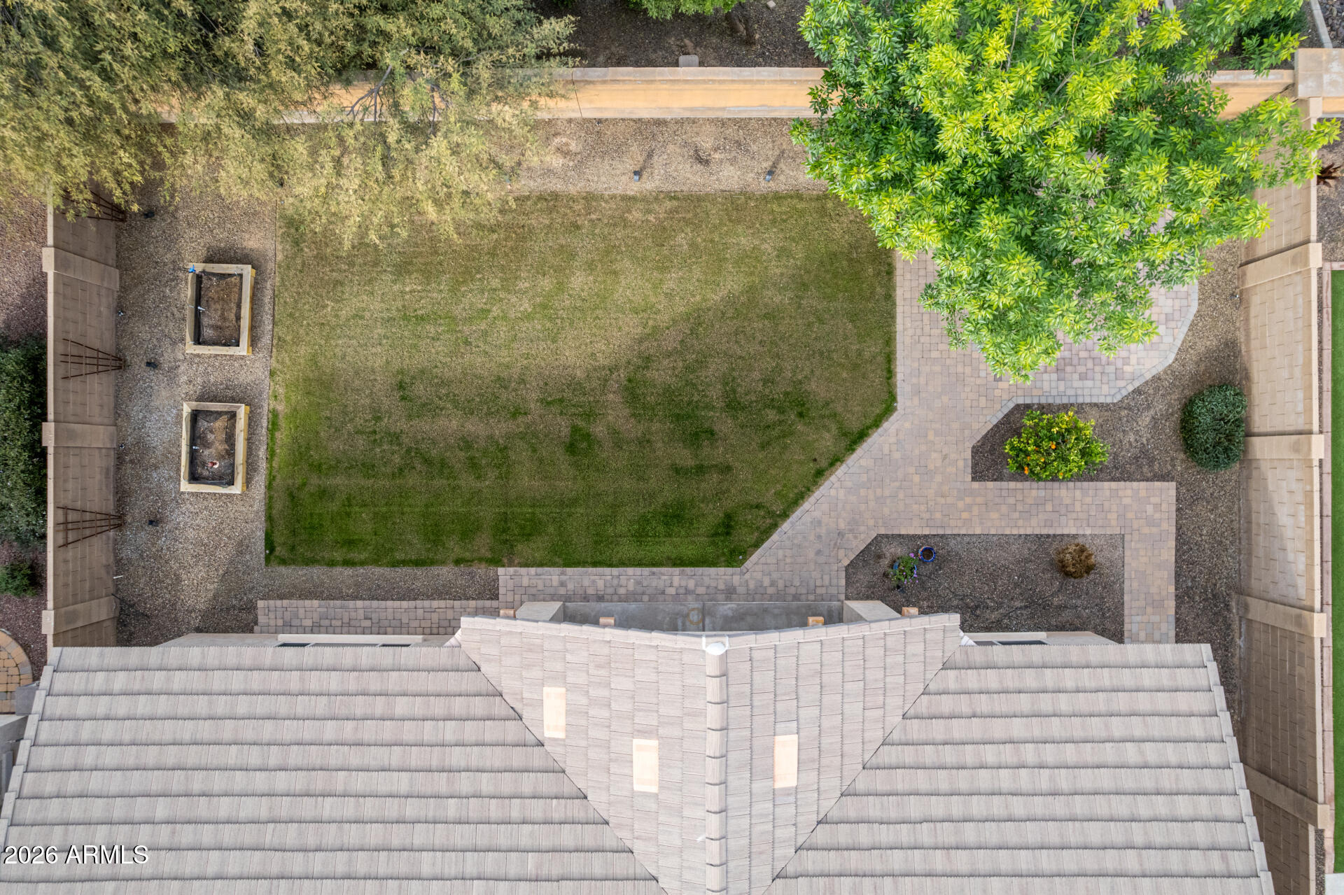 2960 E DERRINGER Way