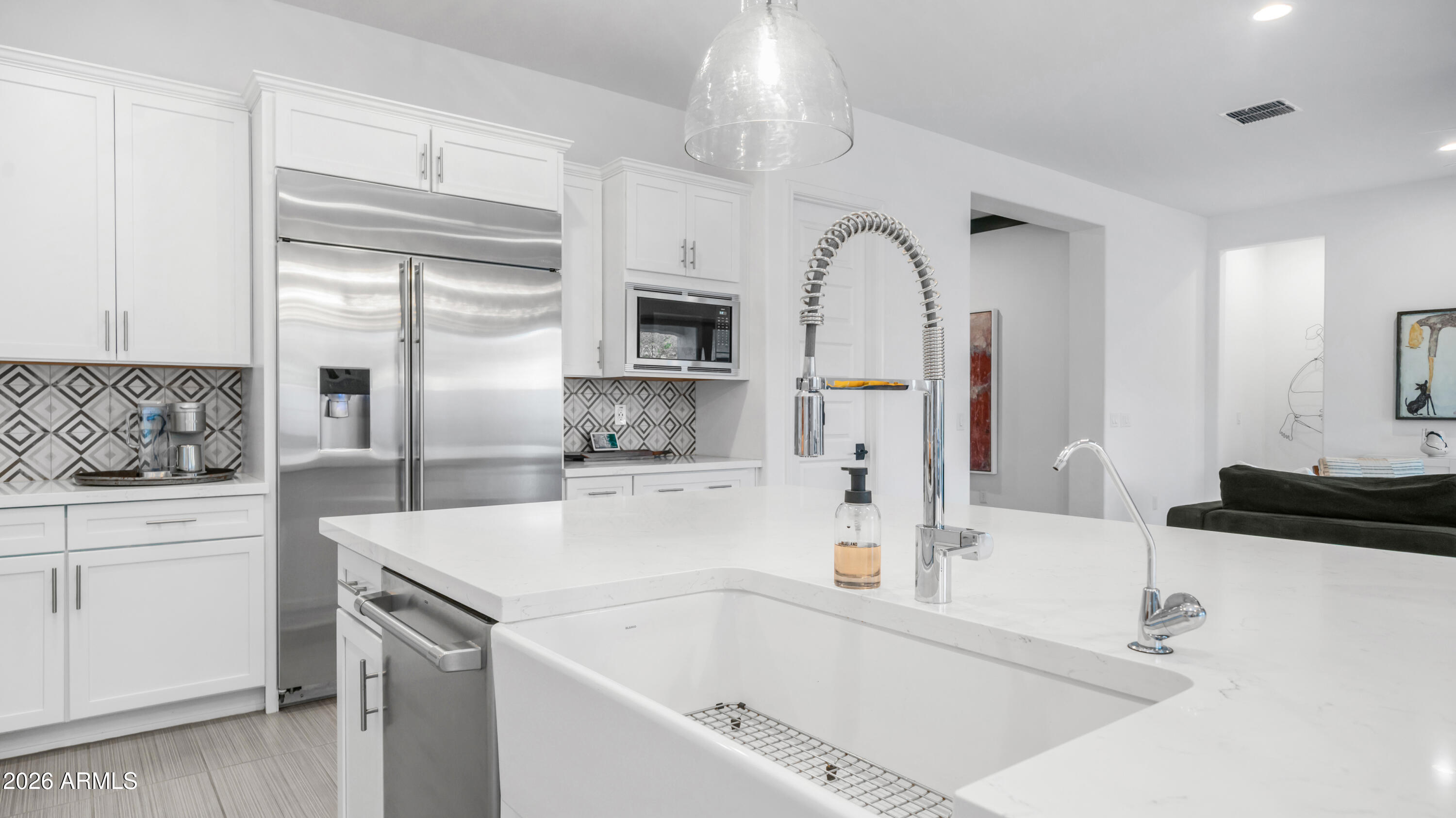 10248 E TIGER LILY Avenue