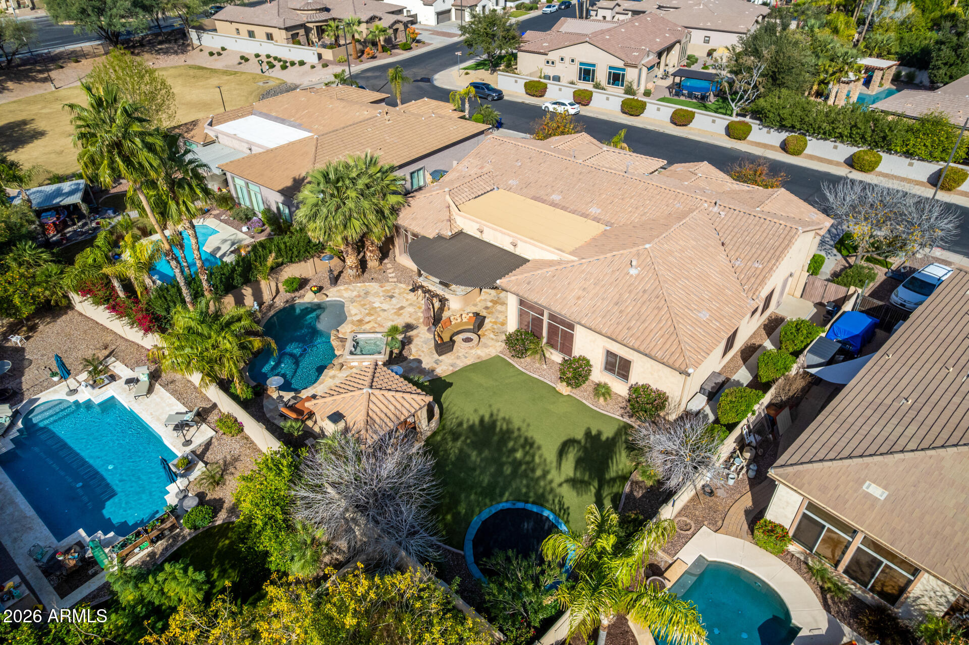 3051 E ELMWOOD Place