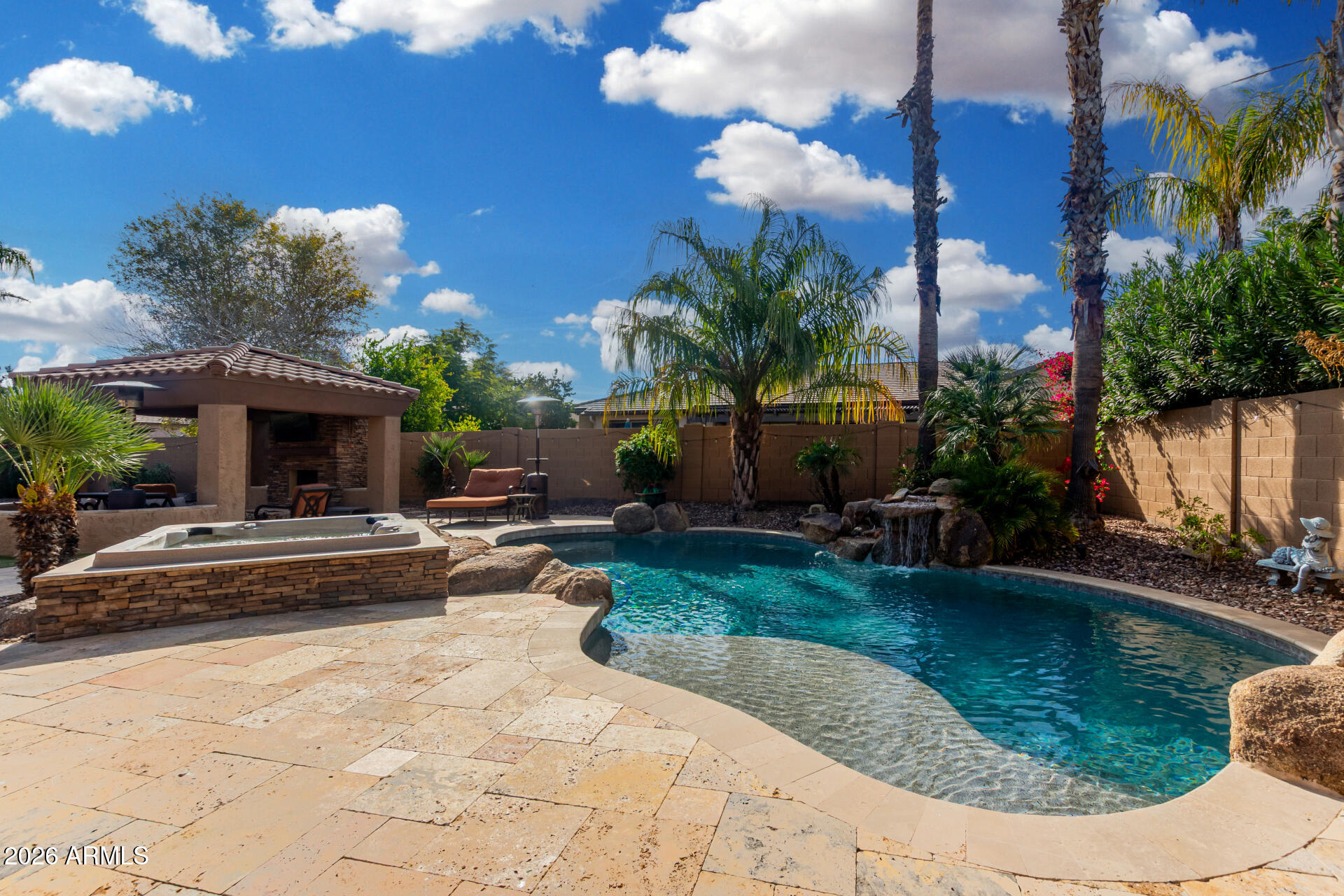 3051 E ELMWOOD Place