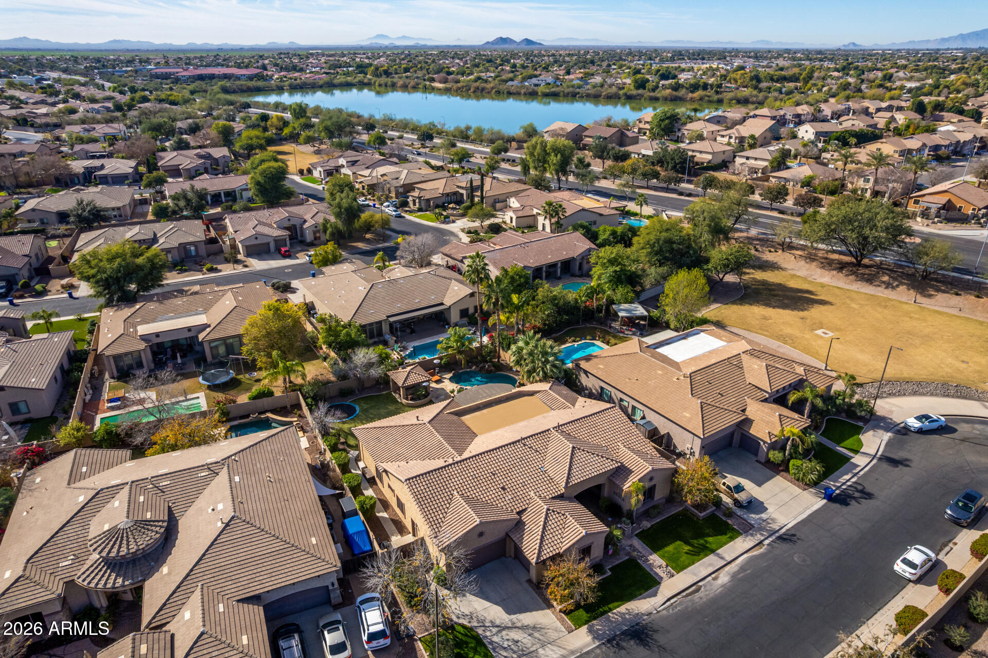 3051 E ELMWOOD Place