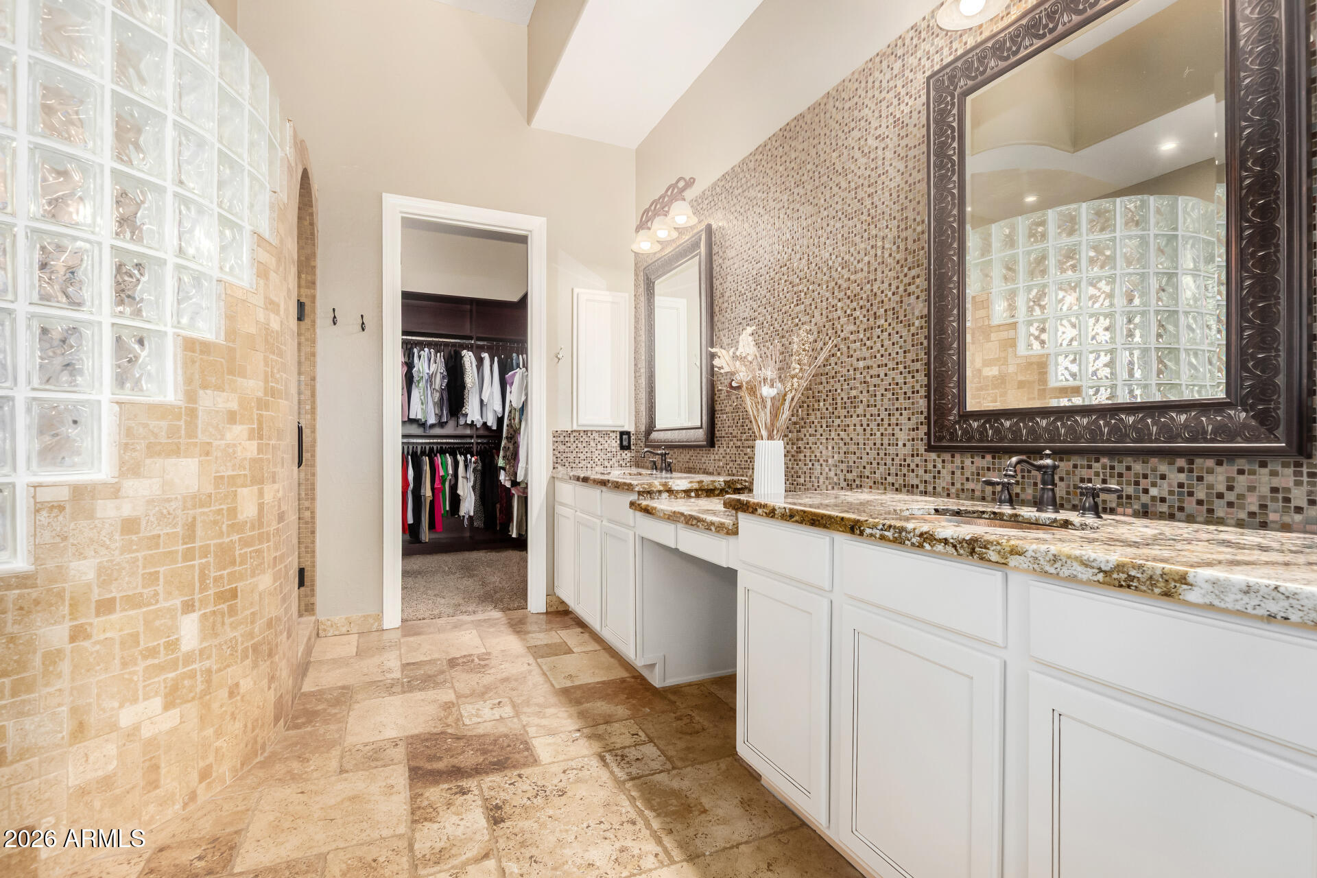 3051 E ELMWOOD Place