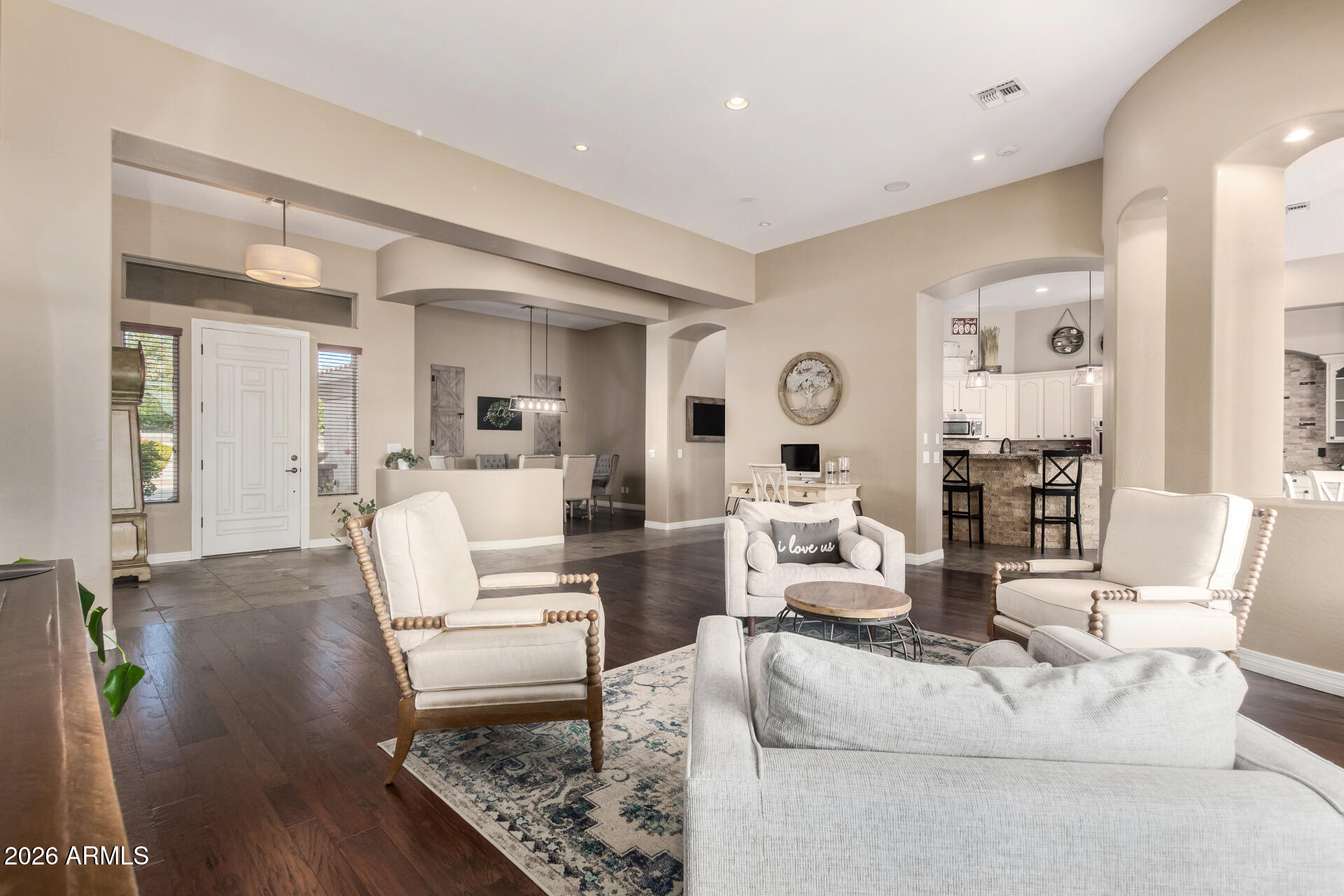 3051 E ELMWOOD Place