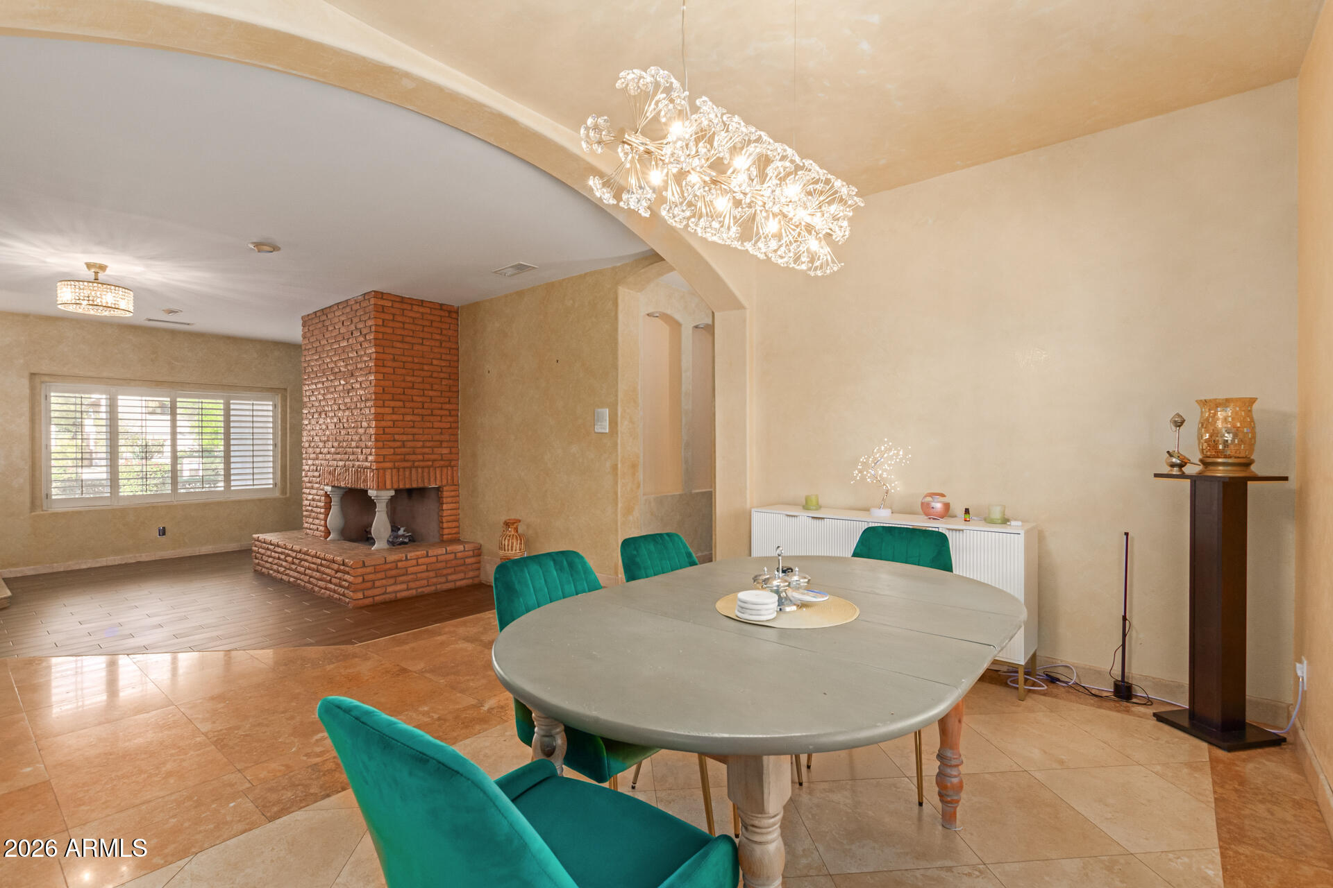 601 W SAN MARCOS Drive