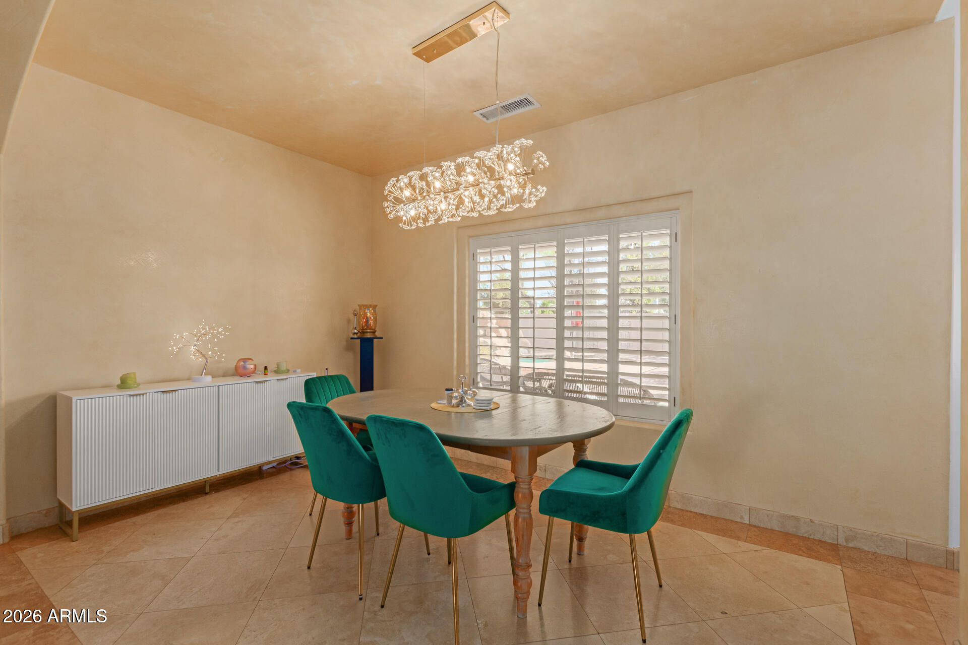 601 W SAN MARCOS Drive