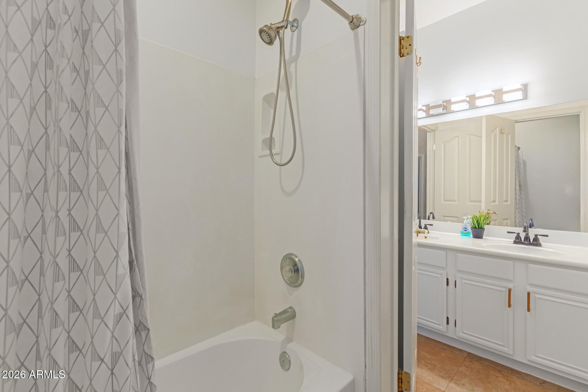 601 W SAN MARCOS Drive