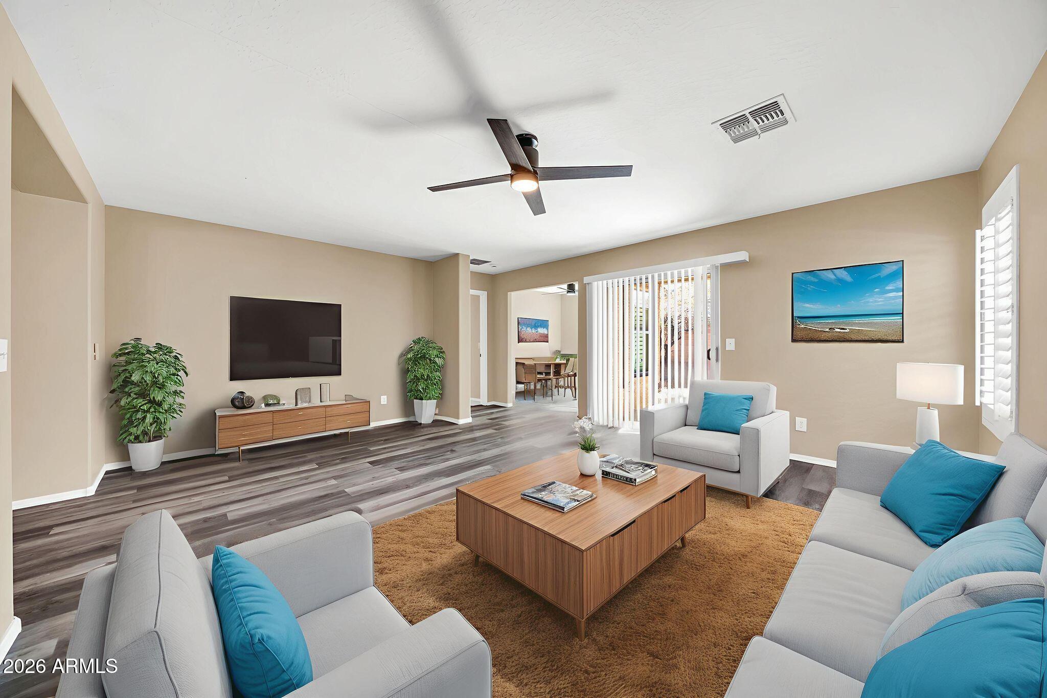 3323 W SAINT ANNE Avenue