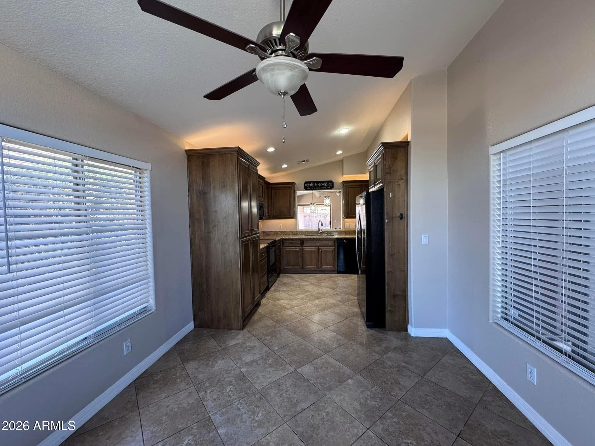 3439 E Juanita Avenue