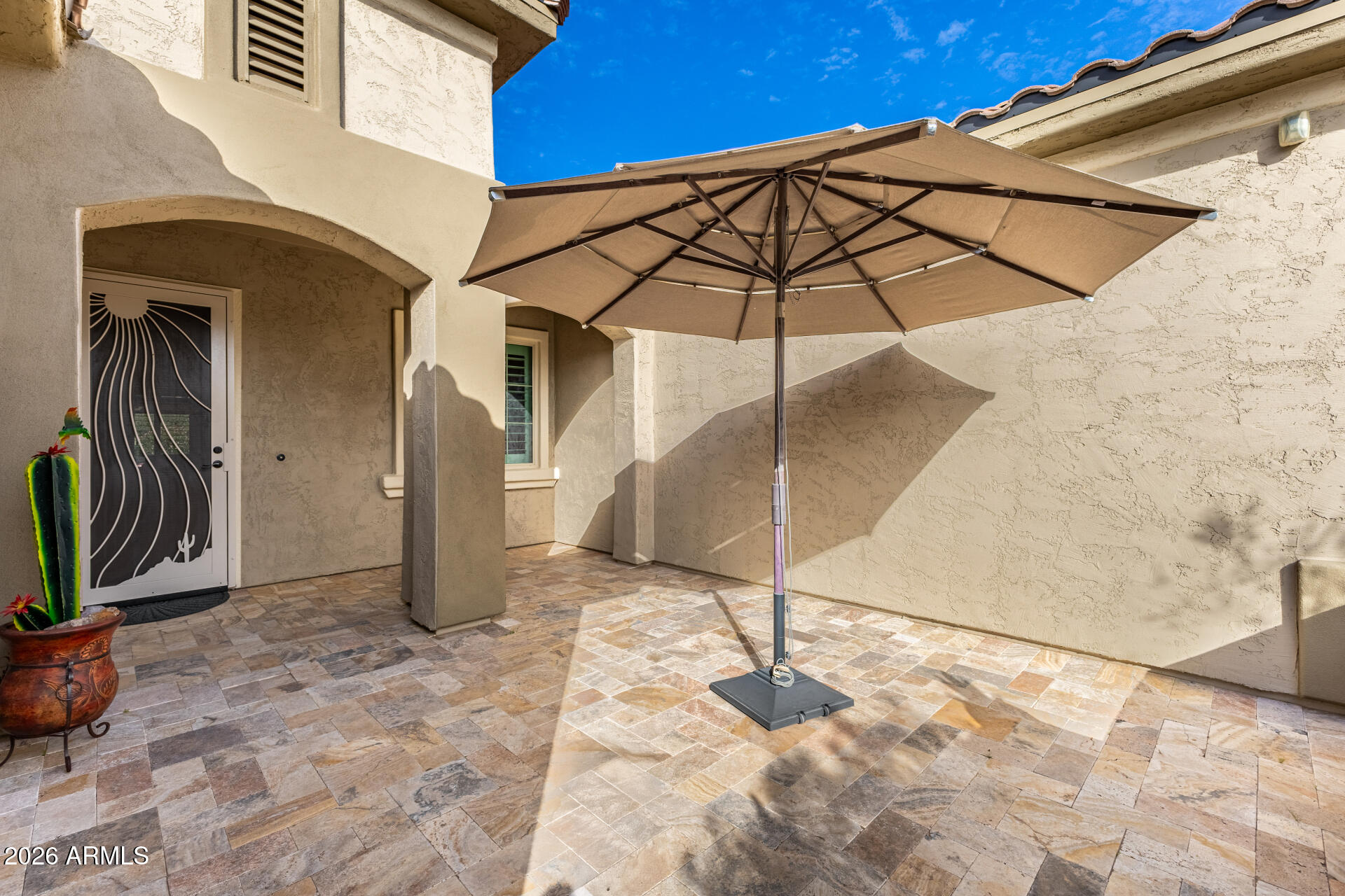 8144 W SILVER SPRING Way