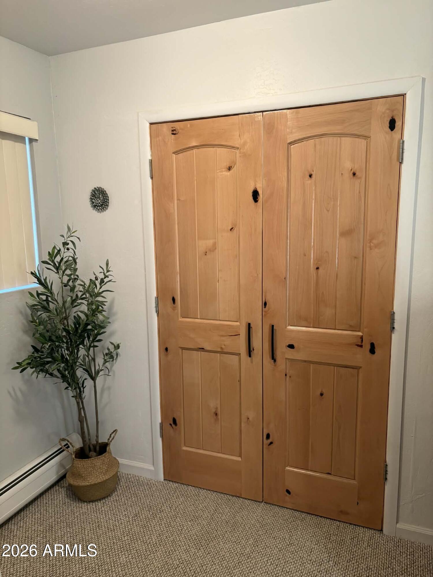 2237 W COUNTRY CLUB Drive