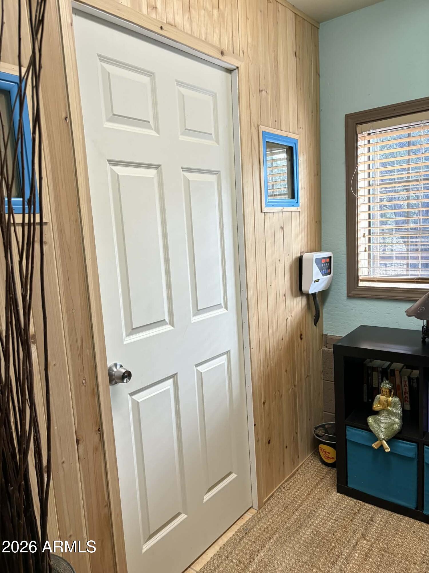 2237 W COUNTRY CLUB Drive