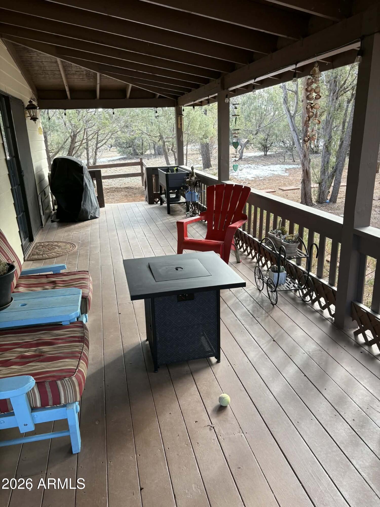 2237 W COUNTRY CLUB Drive