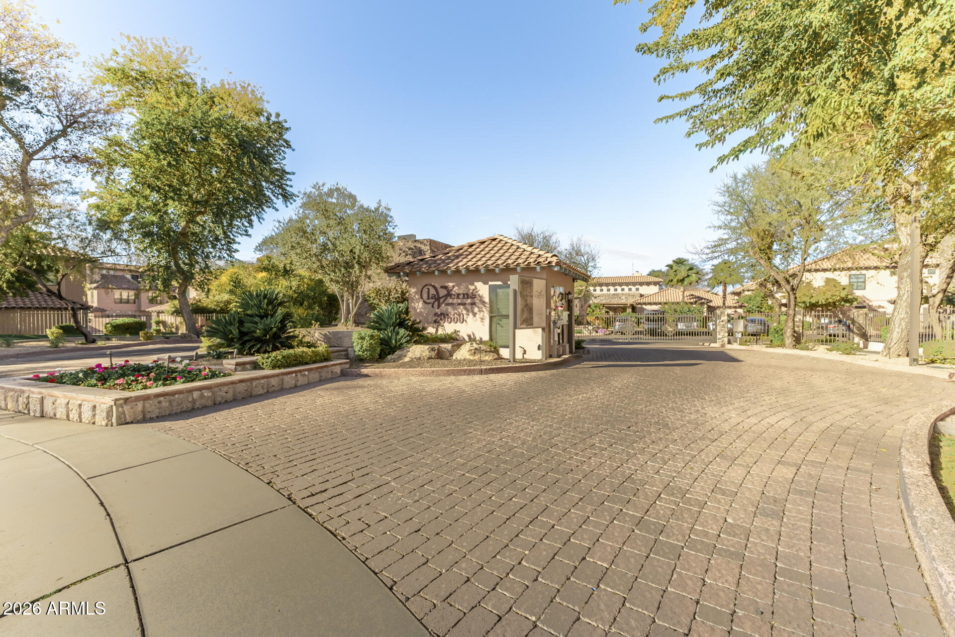 20660 N 40TH Street 2124