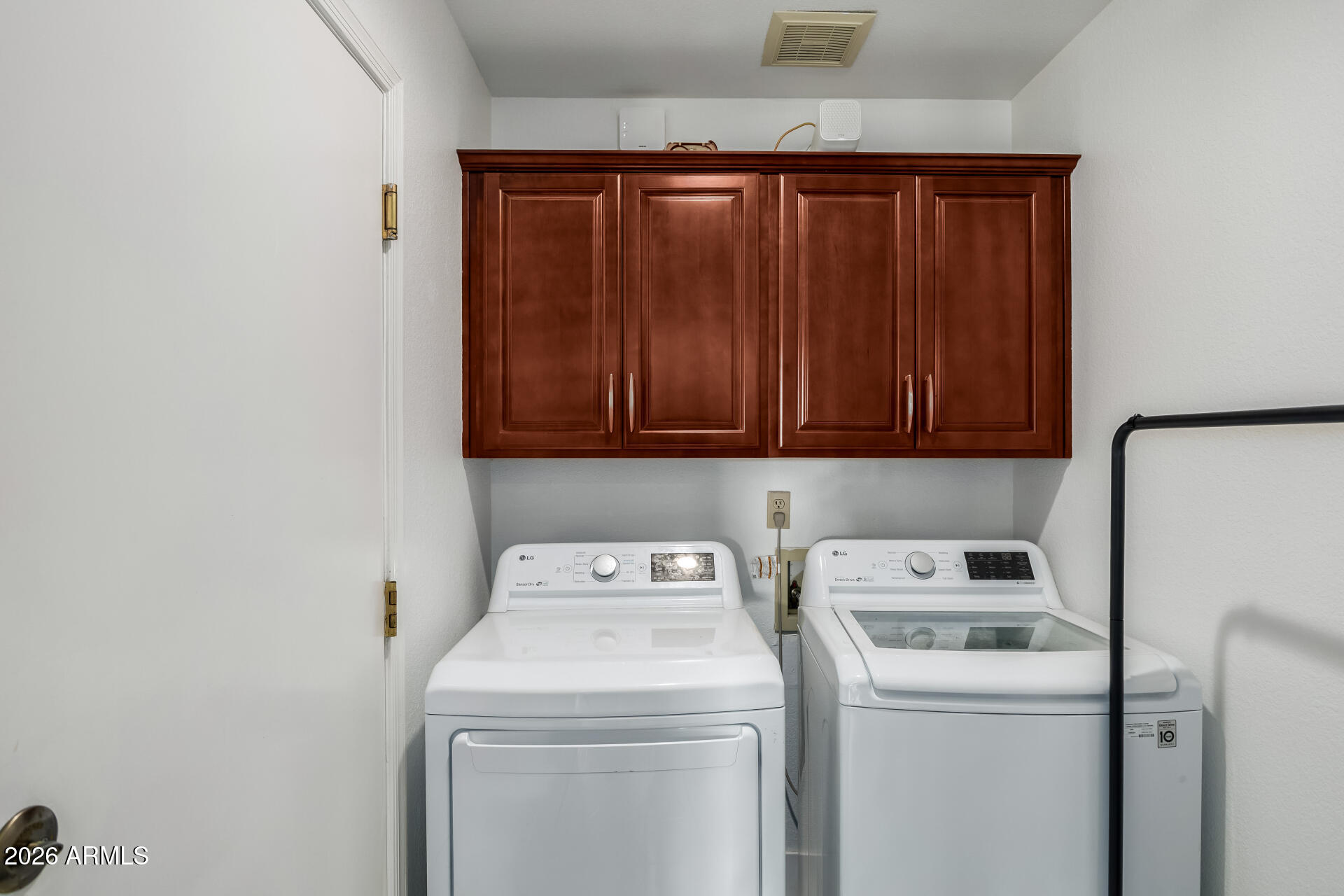 3711 E GOLDFINCH GATE Lane