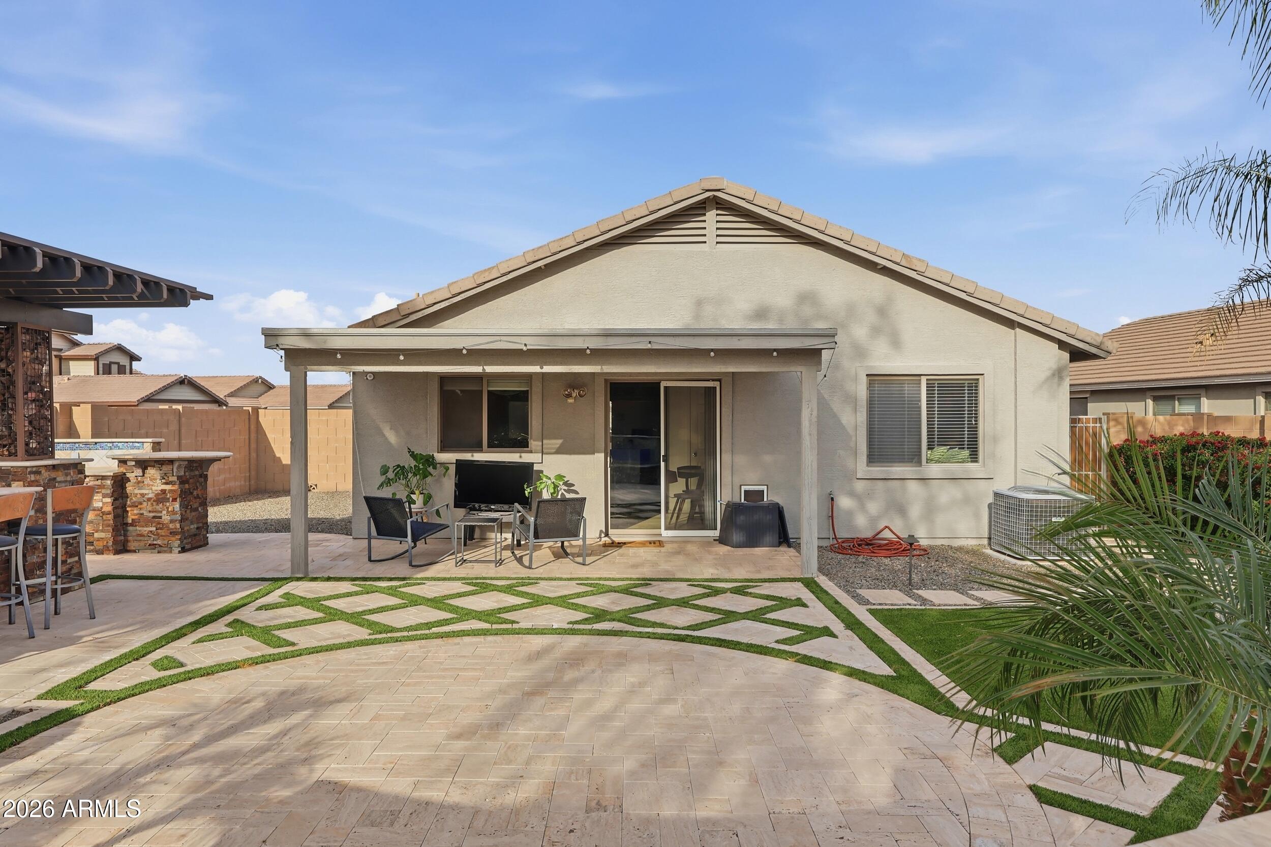 2013 W Prospector Way