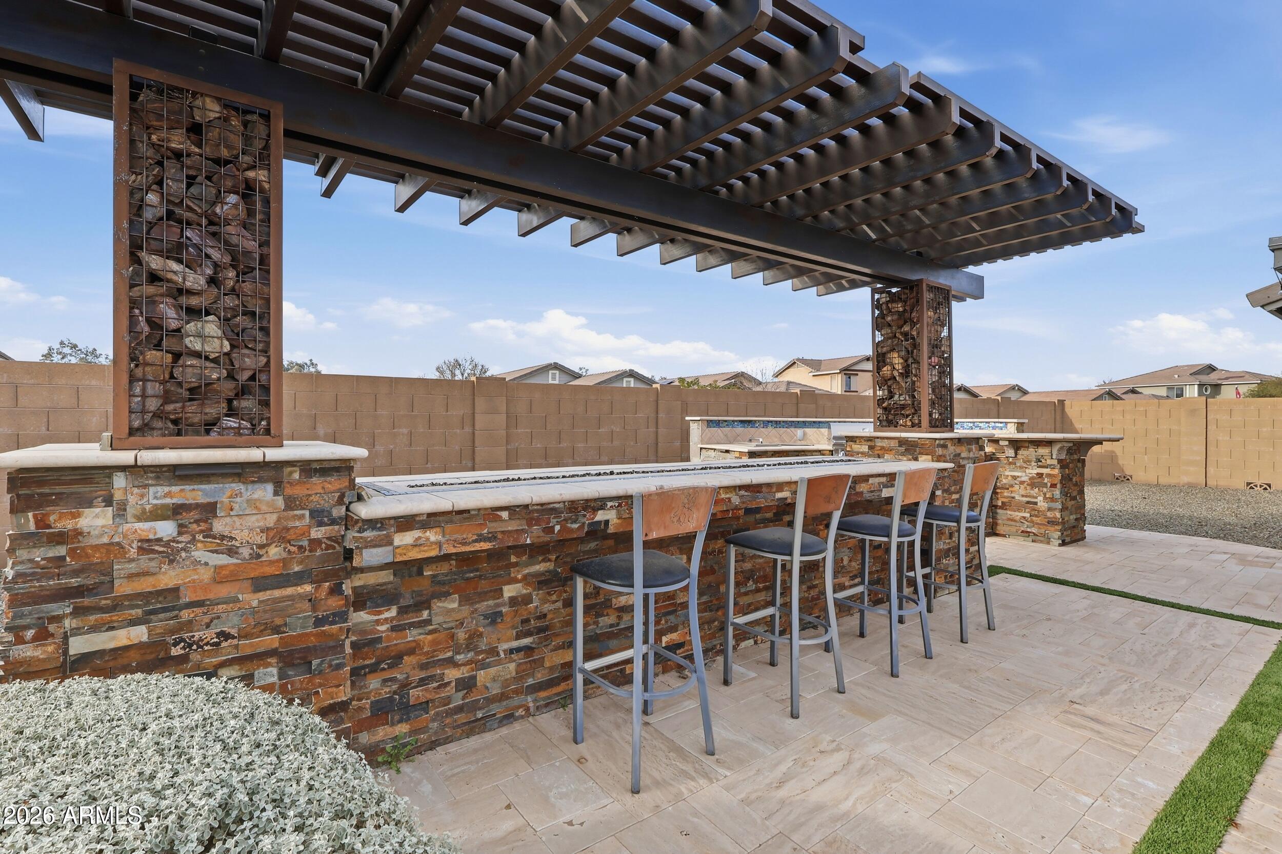 2013 W Prospector Way