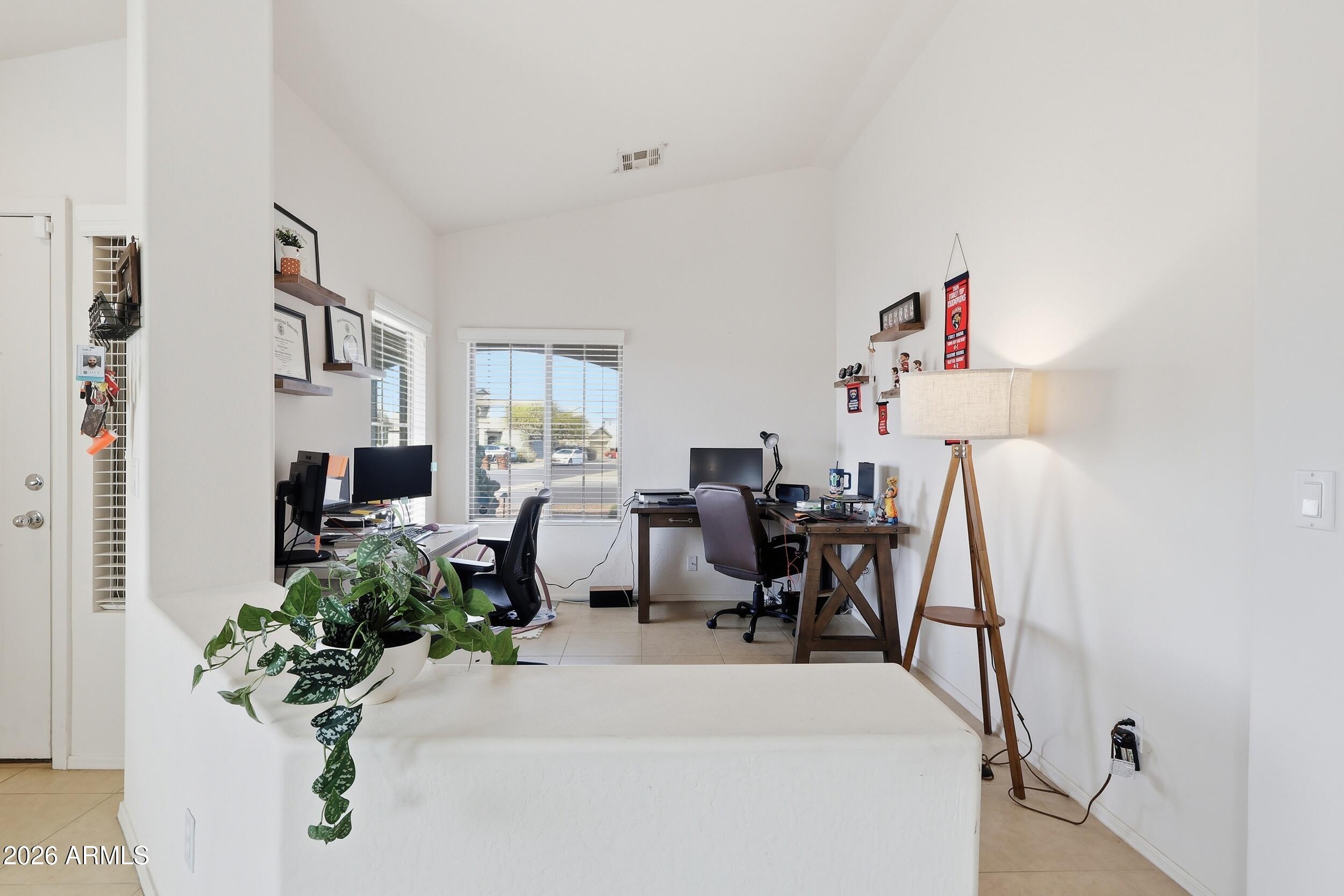 2013 W Prospector Way