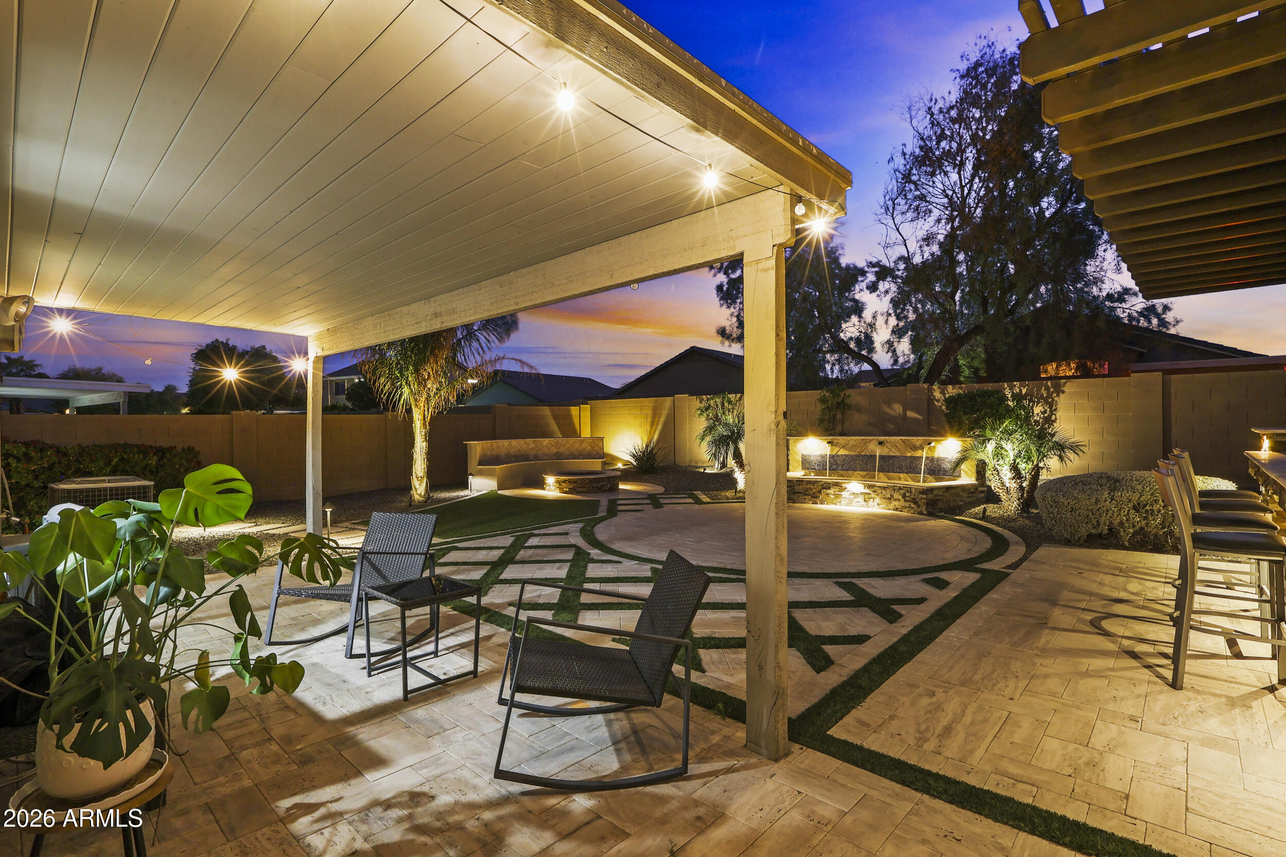 2013 W Prospector Way