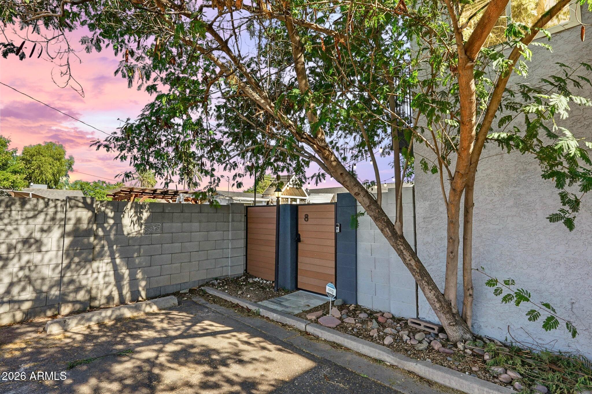 4142 N 11TH Street 8