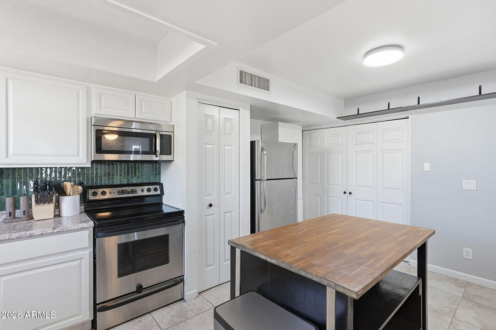 4142 N 11TH Street 8