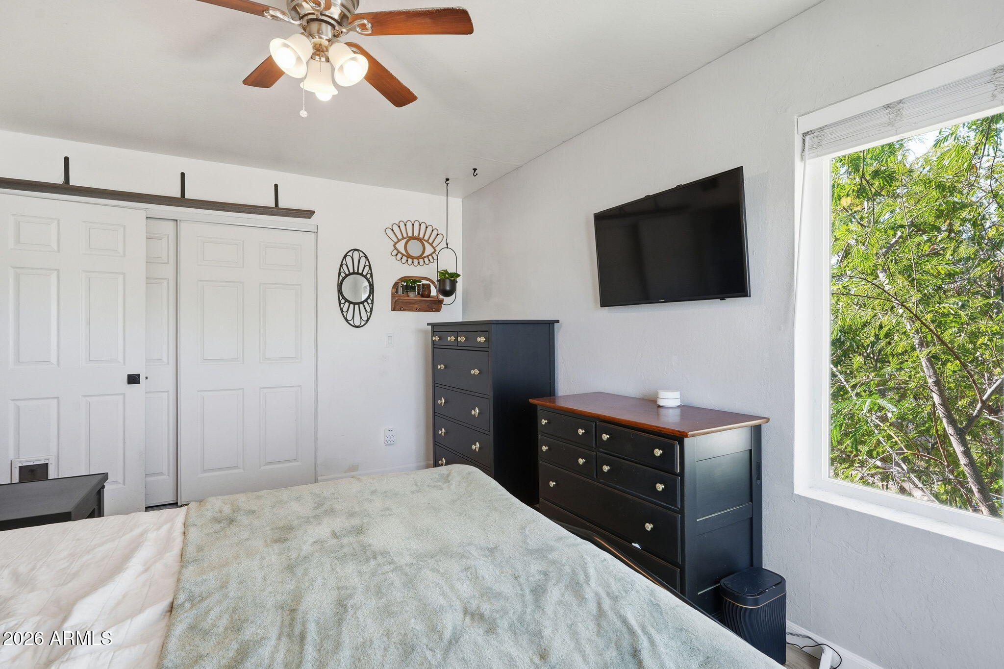 4142 N 11TH Street 8