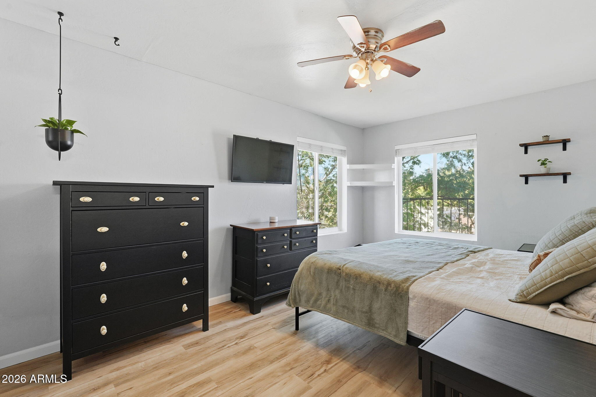 4142 N 11TH Street 8