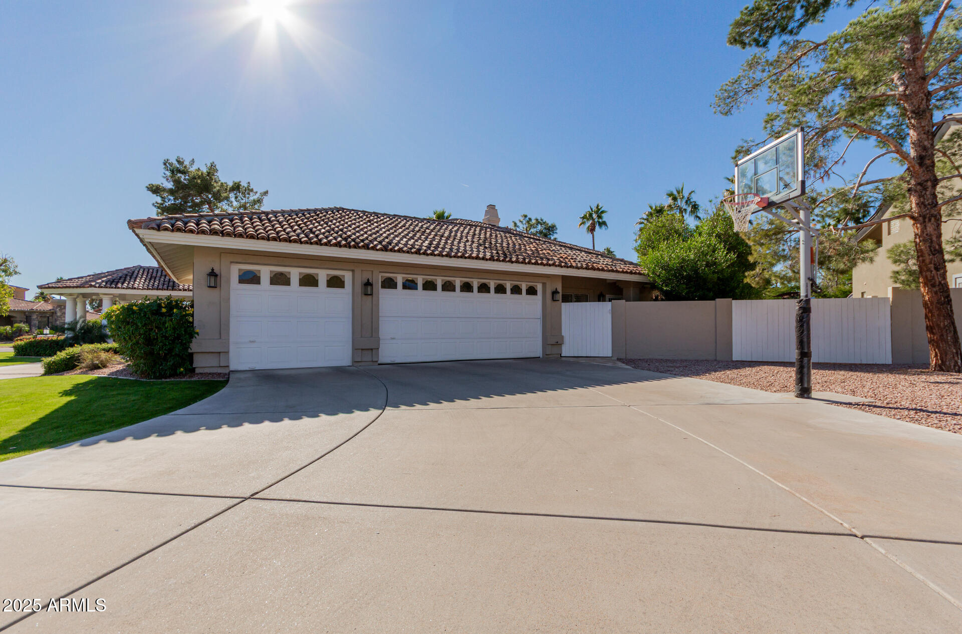 11820 S WARPAINT Drive