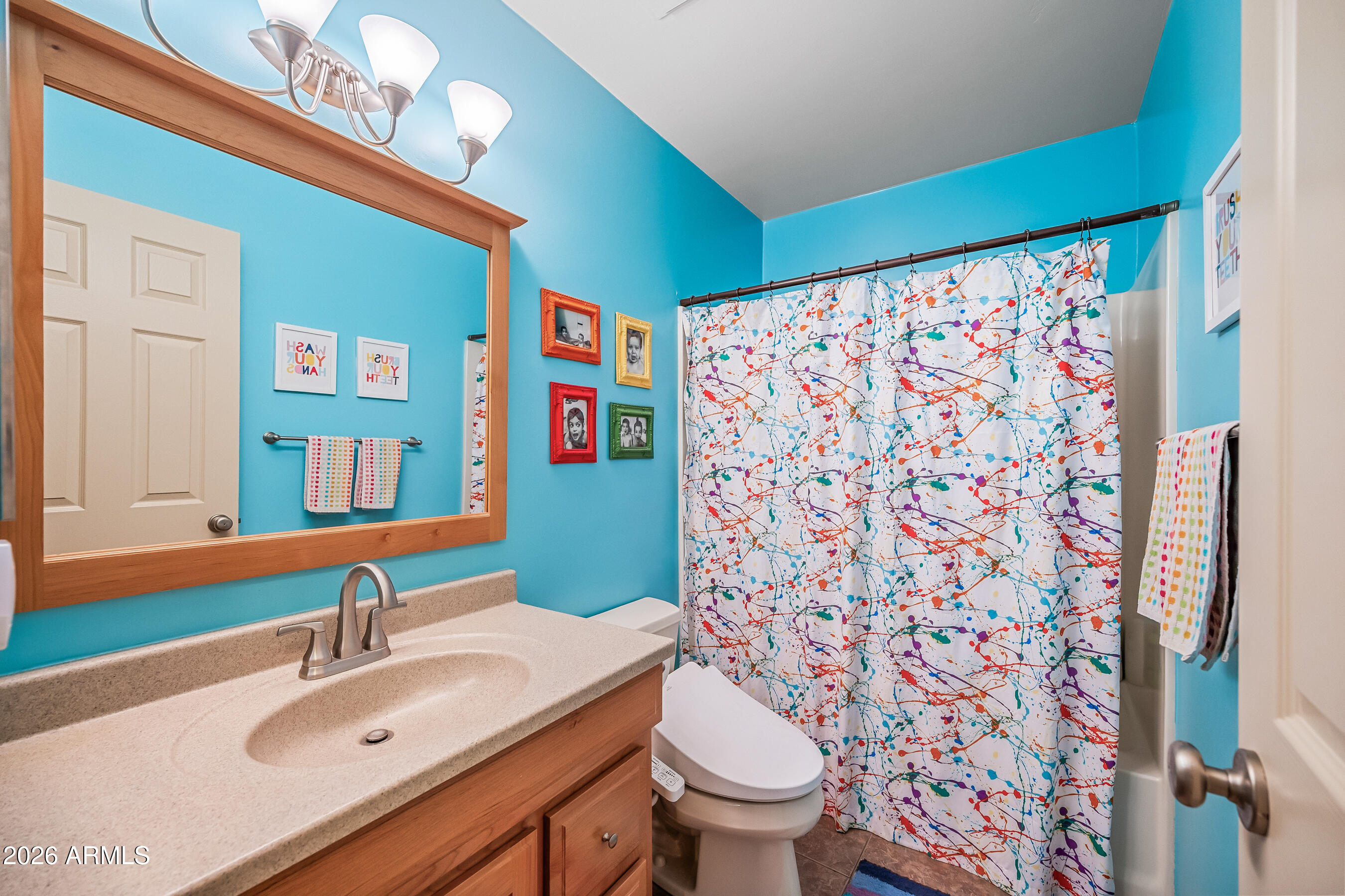 4616 W BUFFALO Street