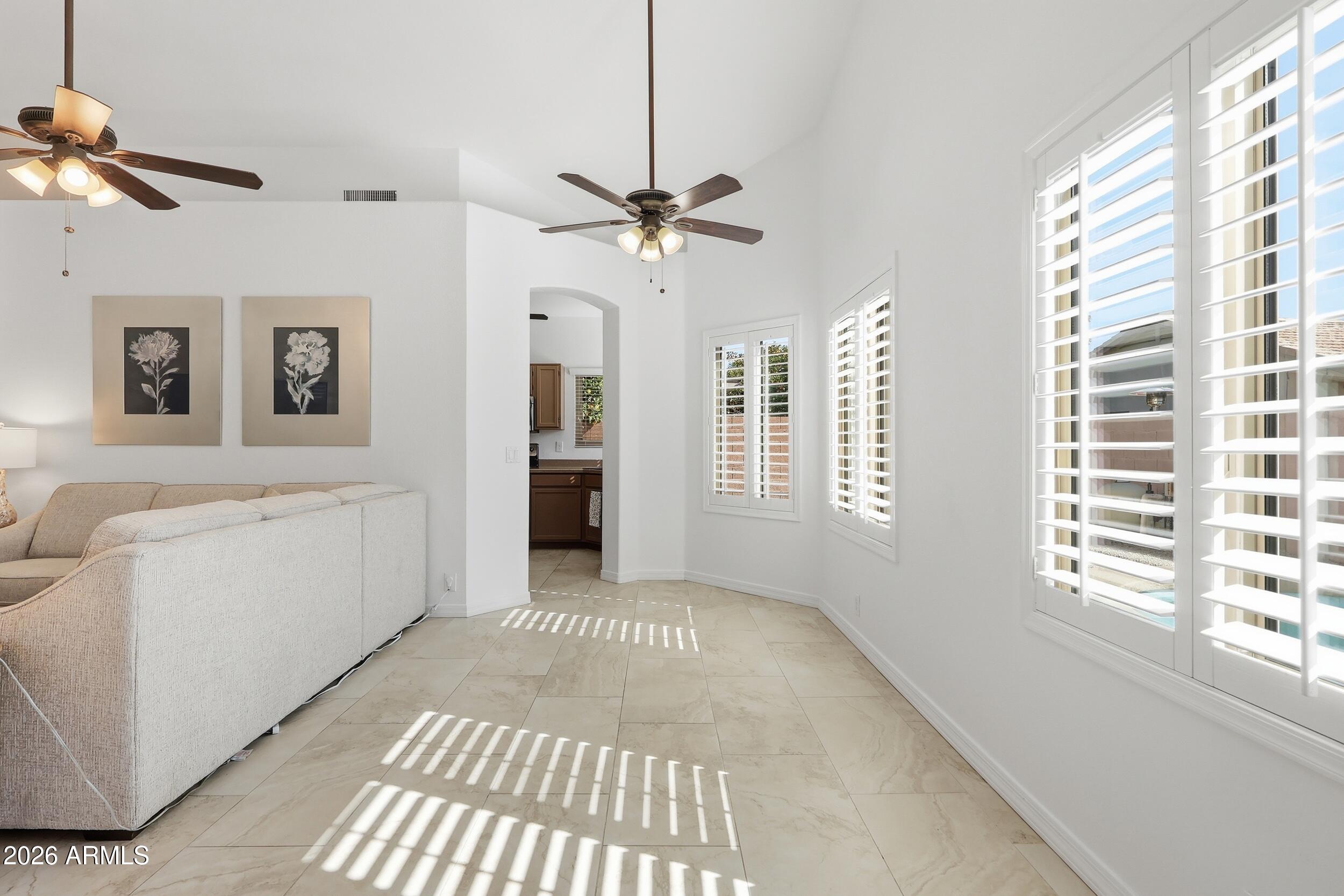 4257 E ROSEMONTE Drive