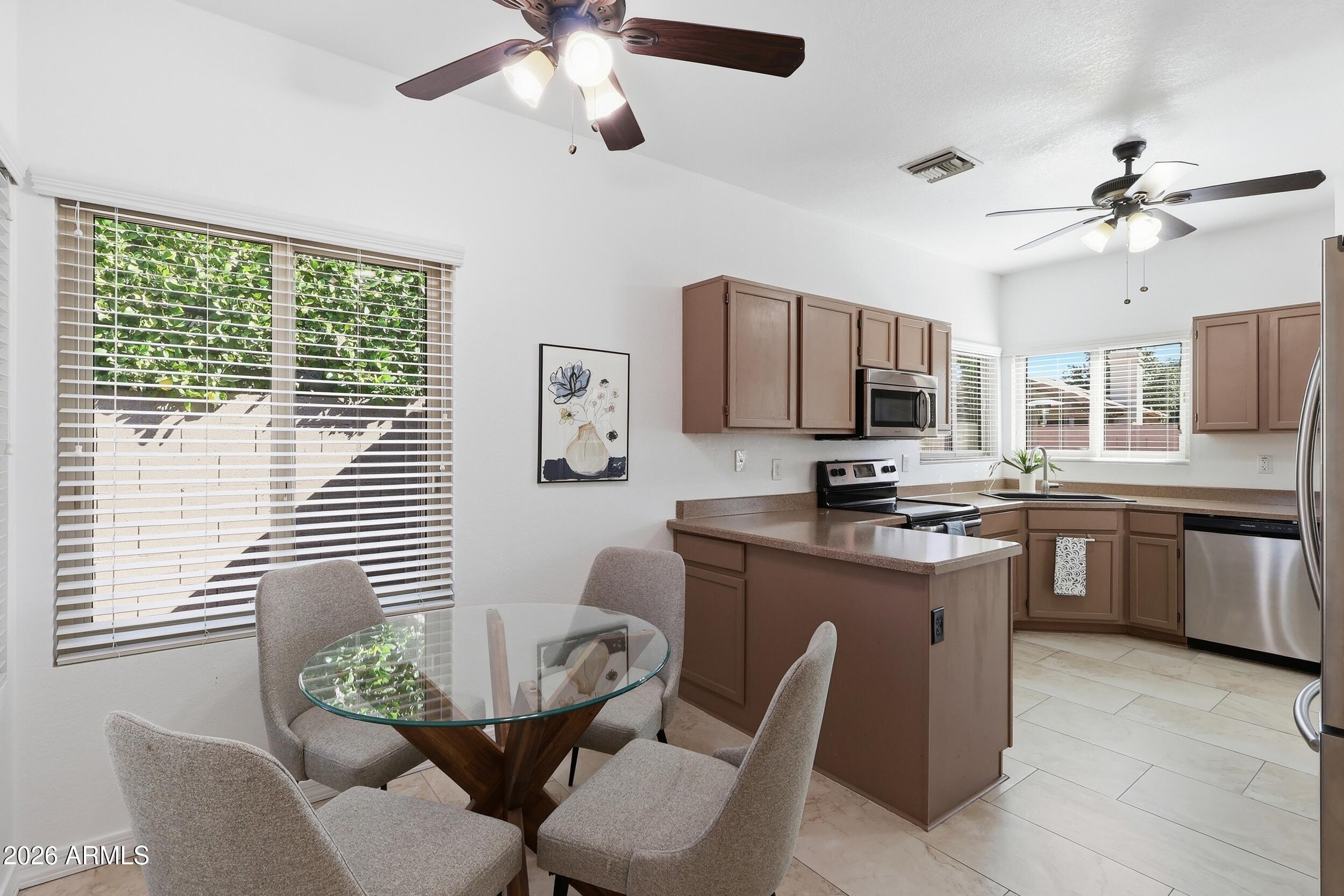 4257 E ROSEMONTE Drive