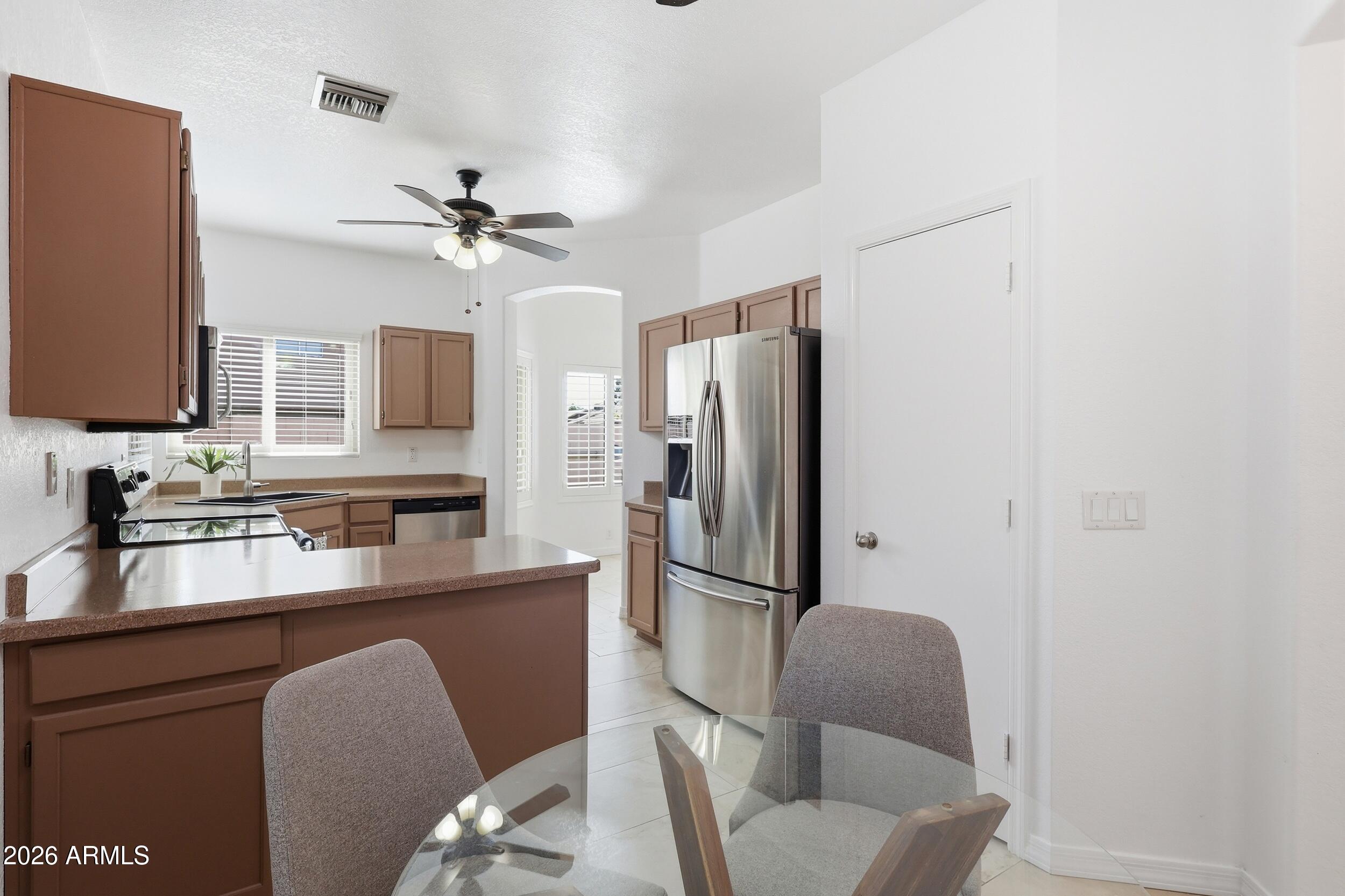 4257 E ROSEMONTE Drive