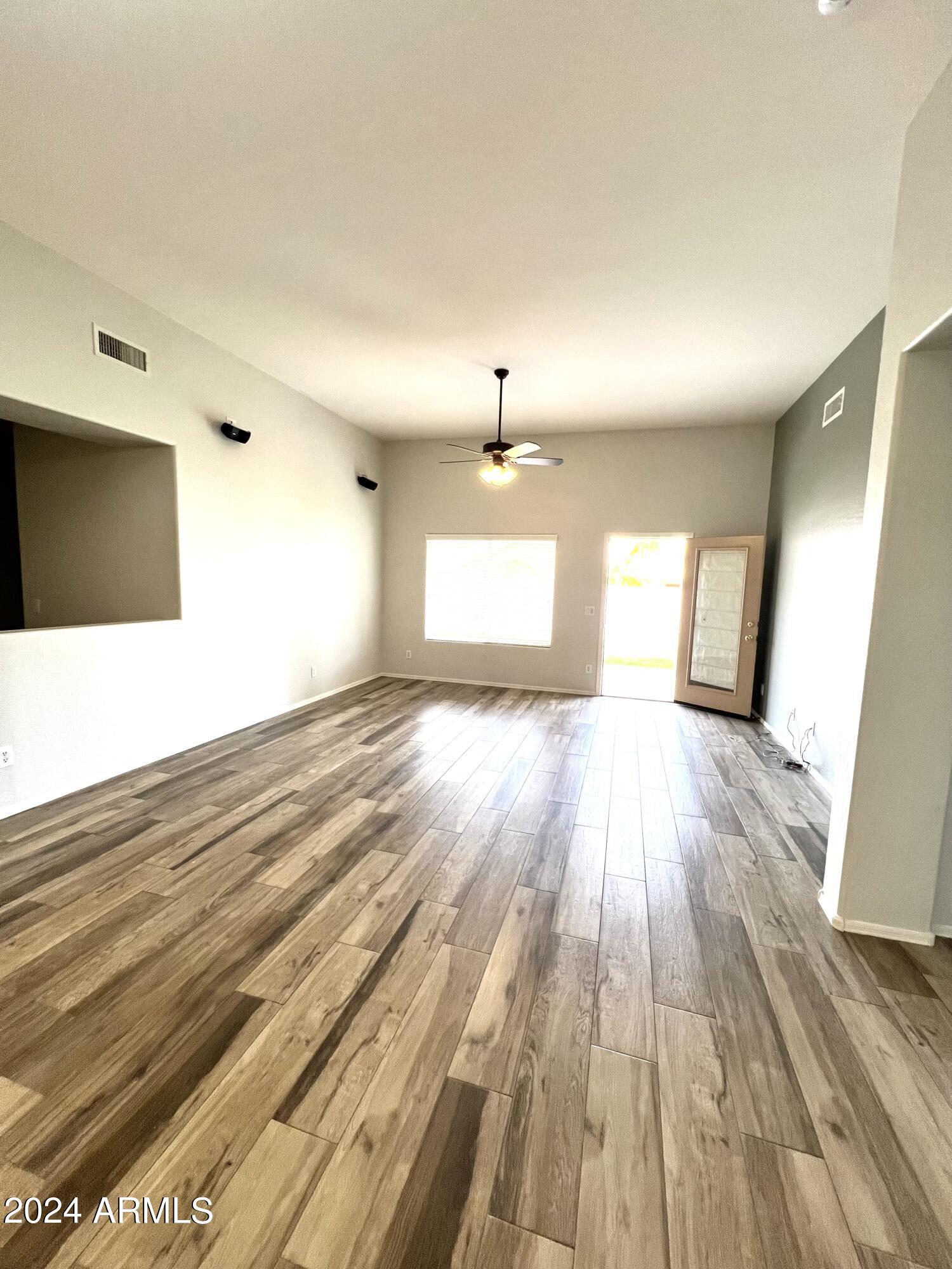 3464 E THORNTON Avenue