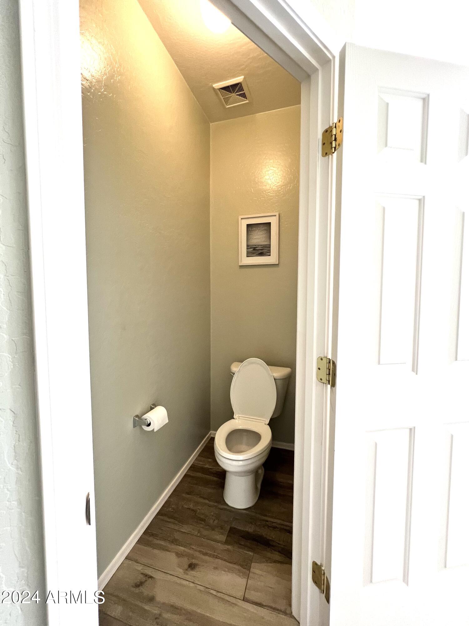 3464 E THORNTON Avenue