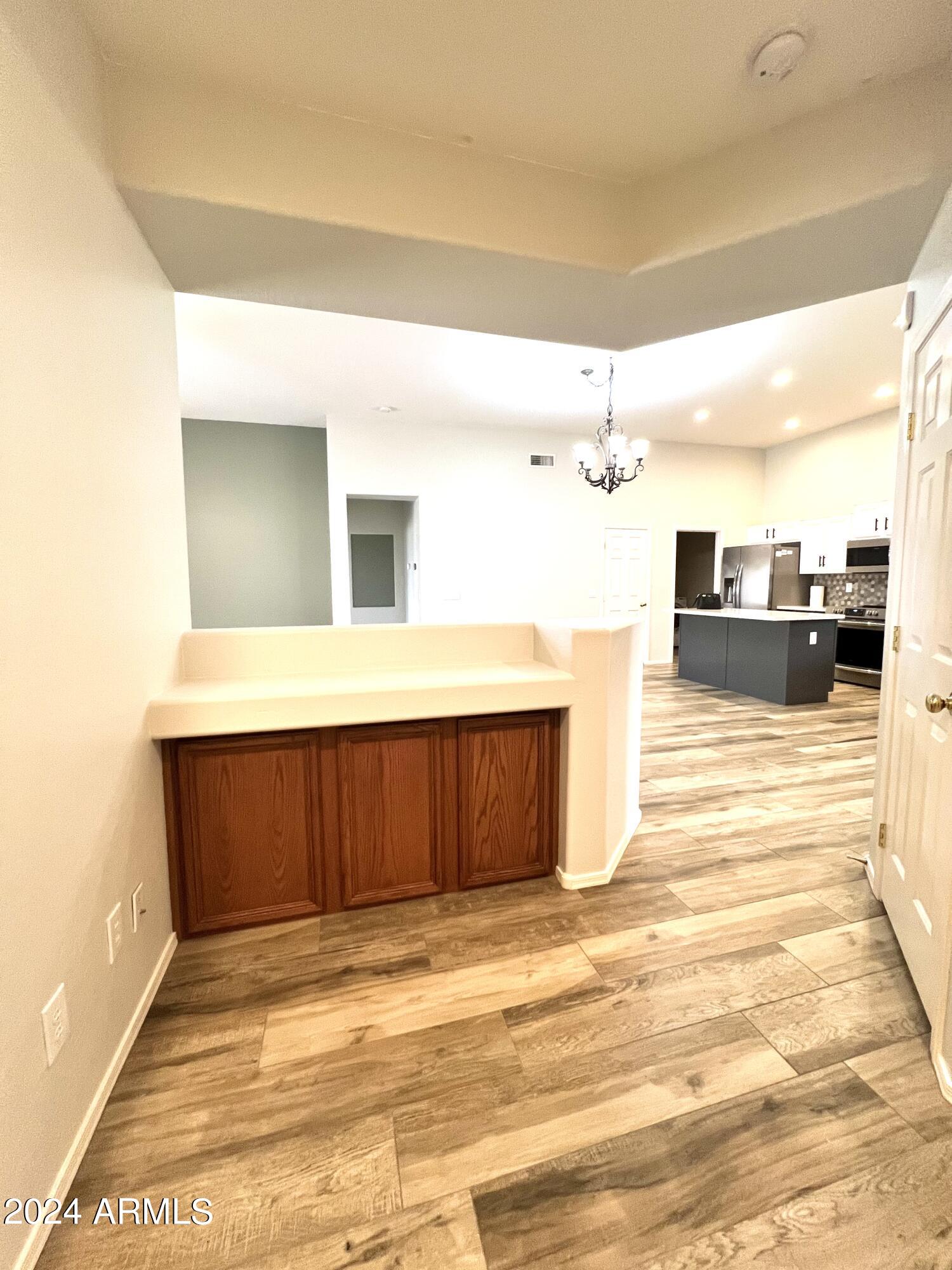 3464 E THORNTON Avenue