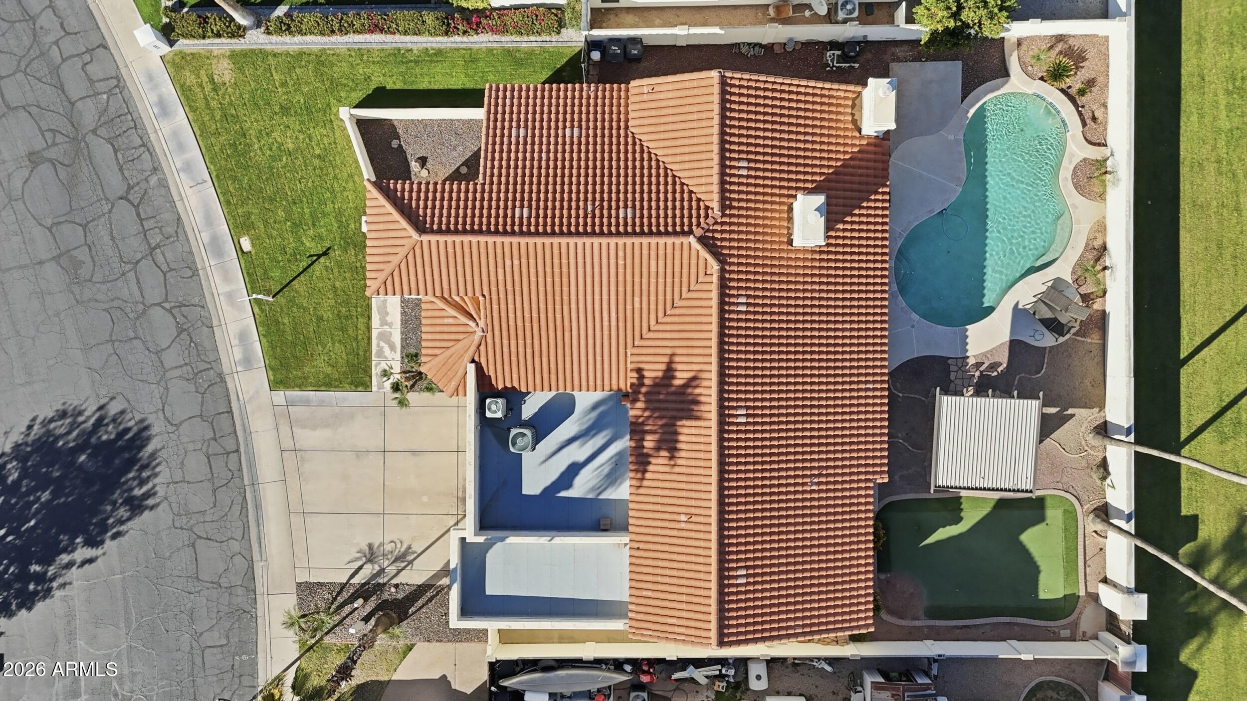 1133 N Peppertree Drive