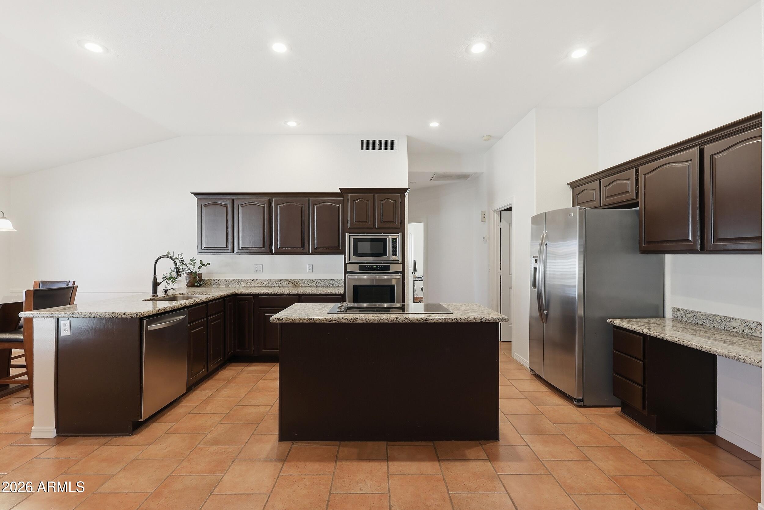 1133 N Peppertree Drive