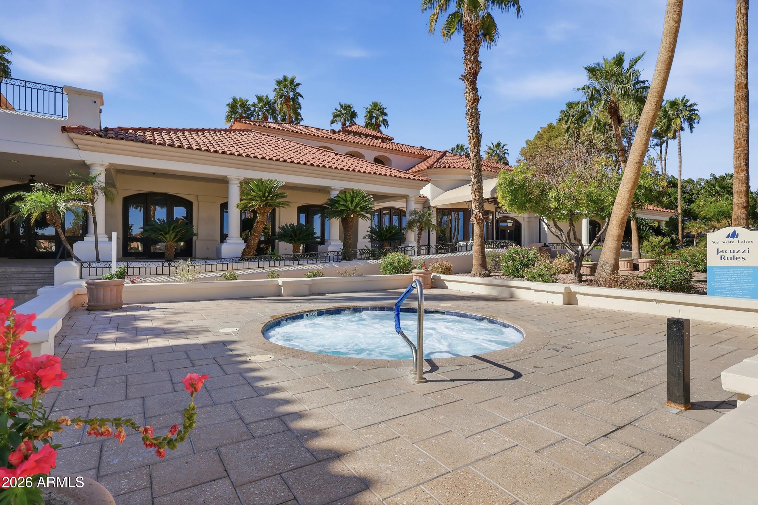 1133 N Peppertree Drive