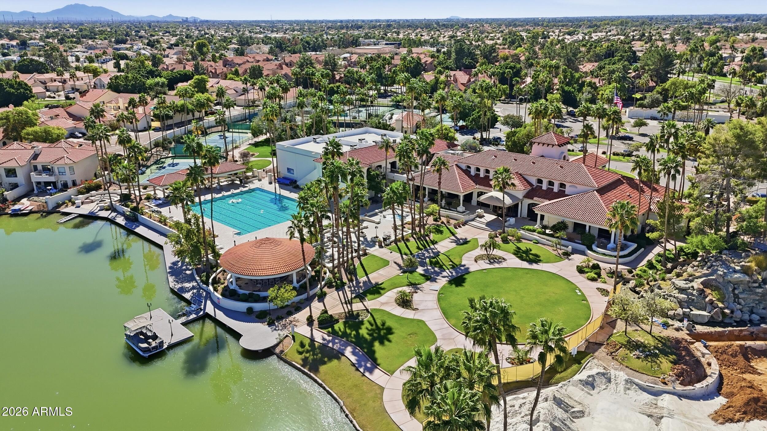 1133 N Peppertree Drive