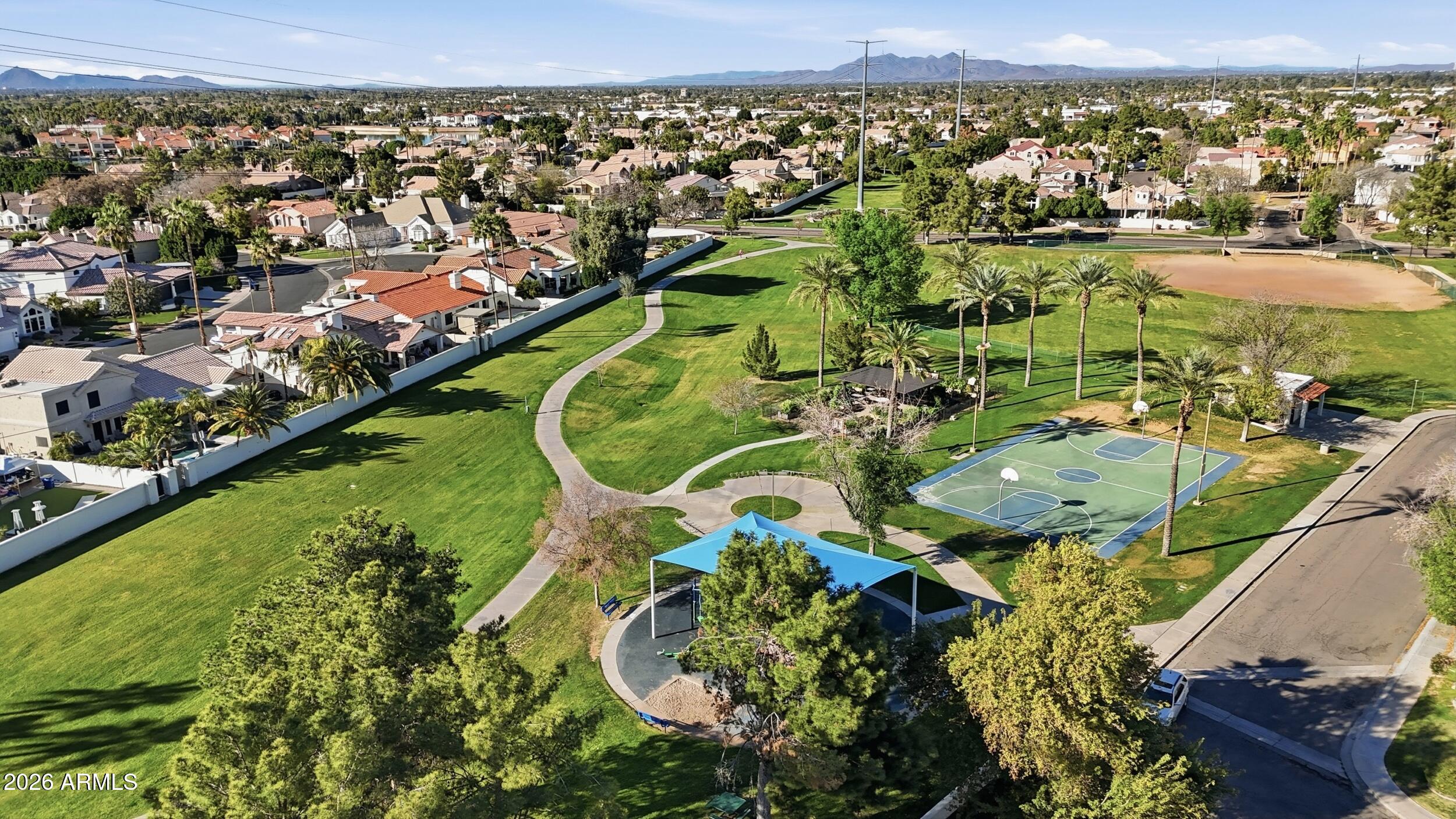 1133 N Peppertree Drive