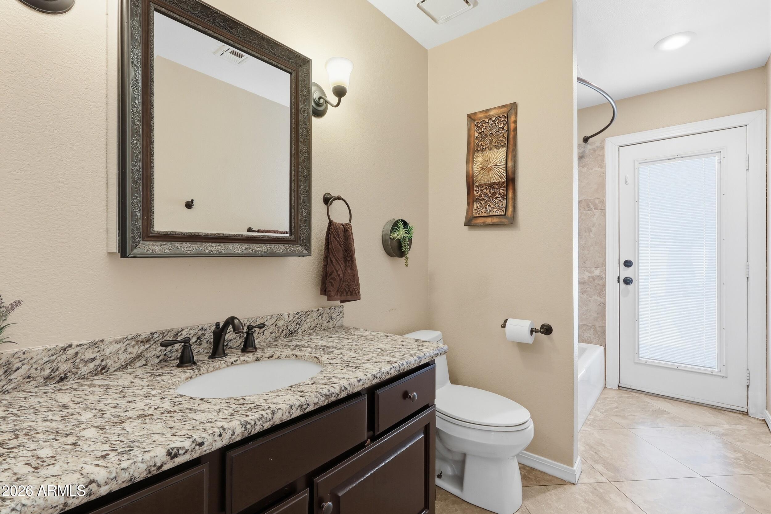 1133 N Peppertree Drive