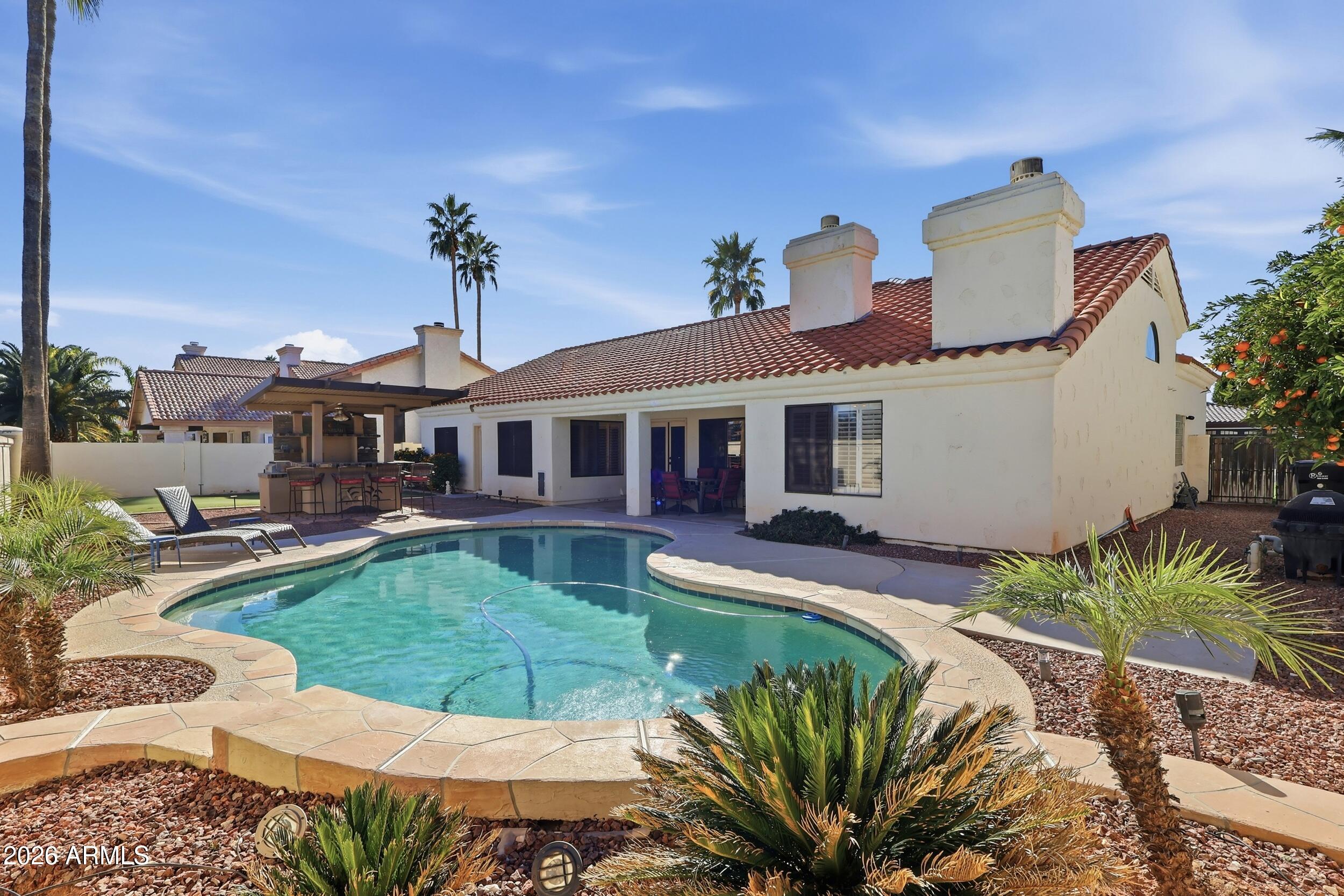 1133 N Peppertree Drive