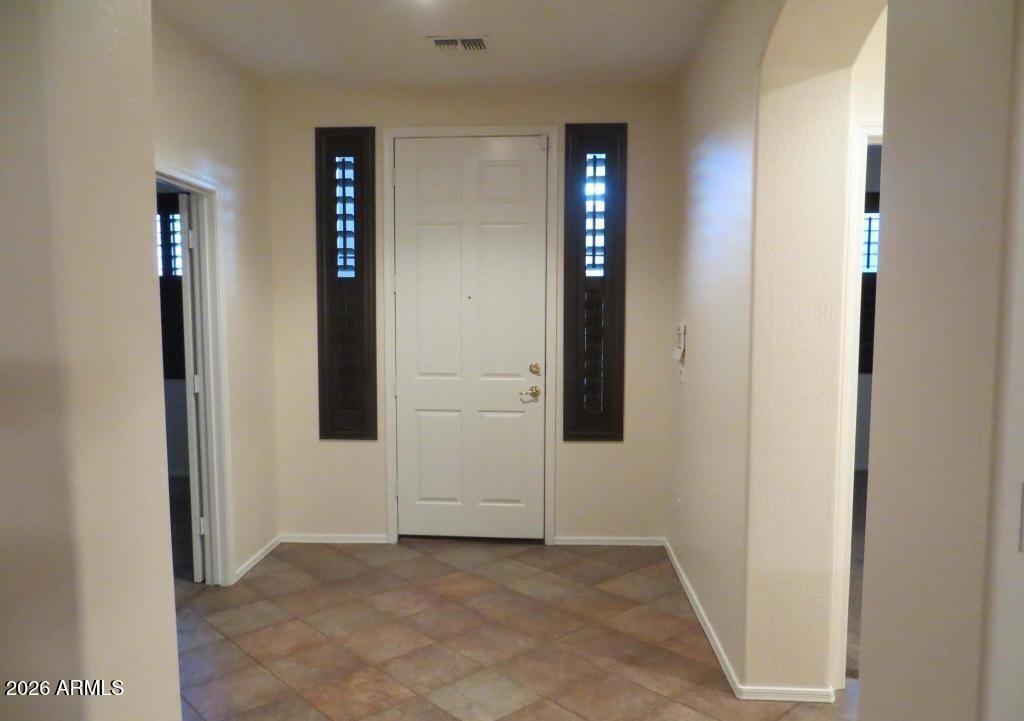 1162 E SPRINGFIELD Place