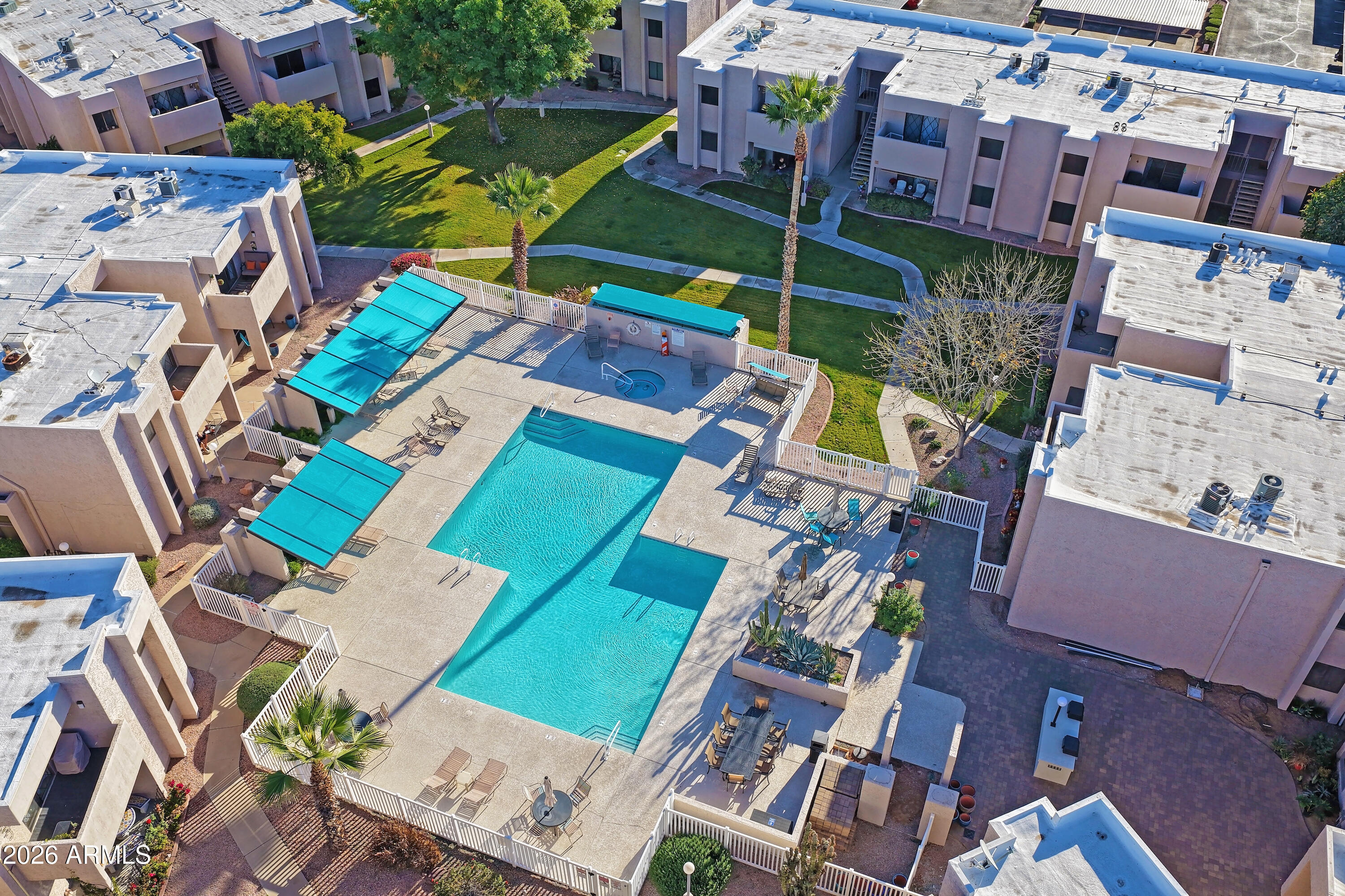 1920 W LINDNER Avenue 175