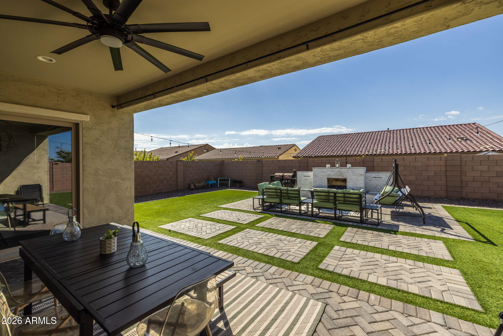 10709 E THORNTON Avenue