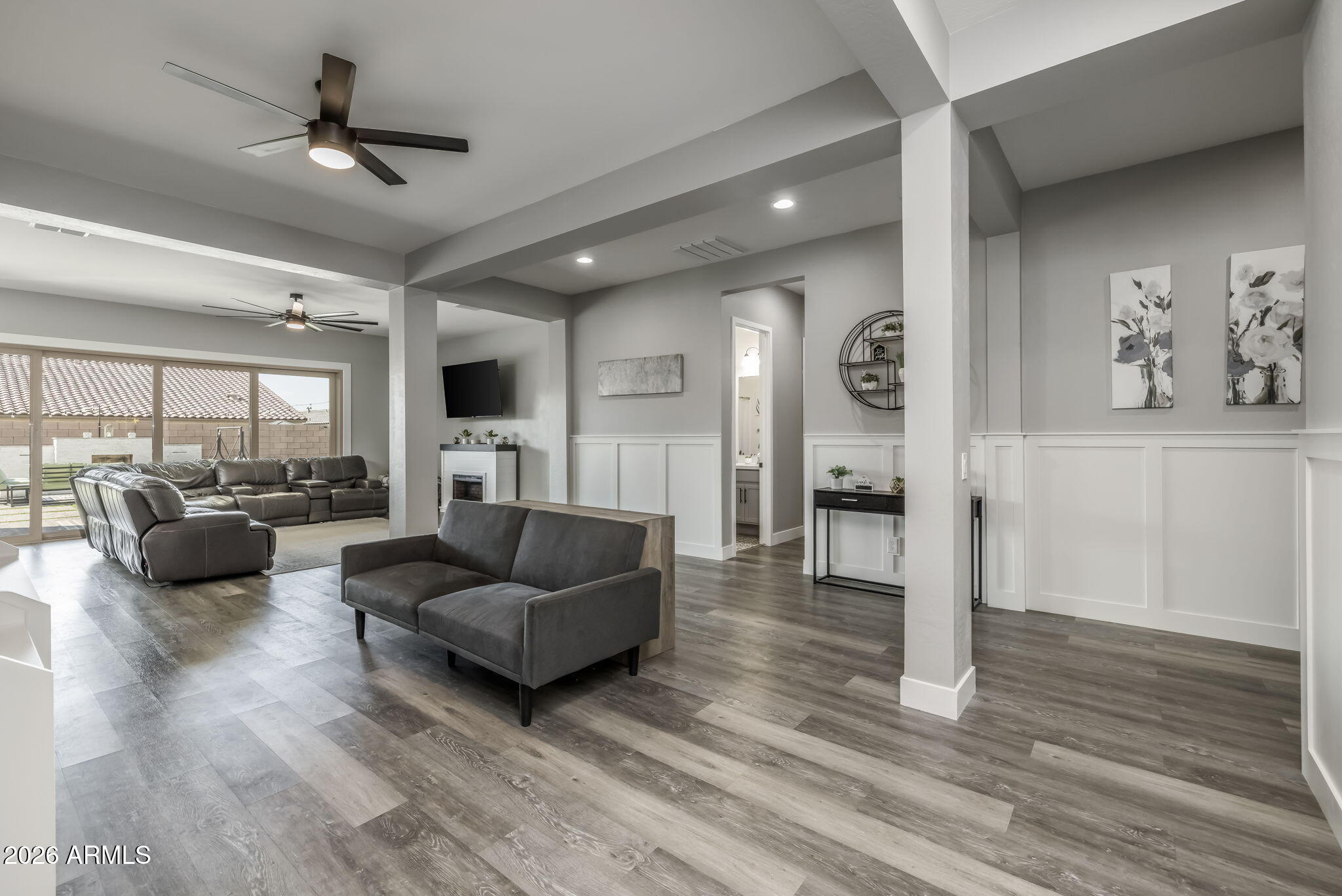 10709 E THORNTON Avenue