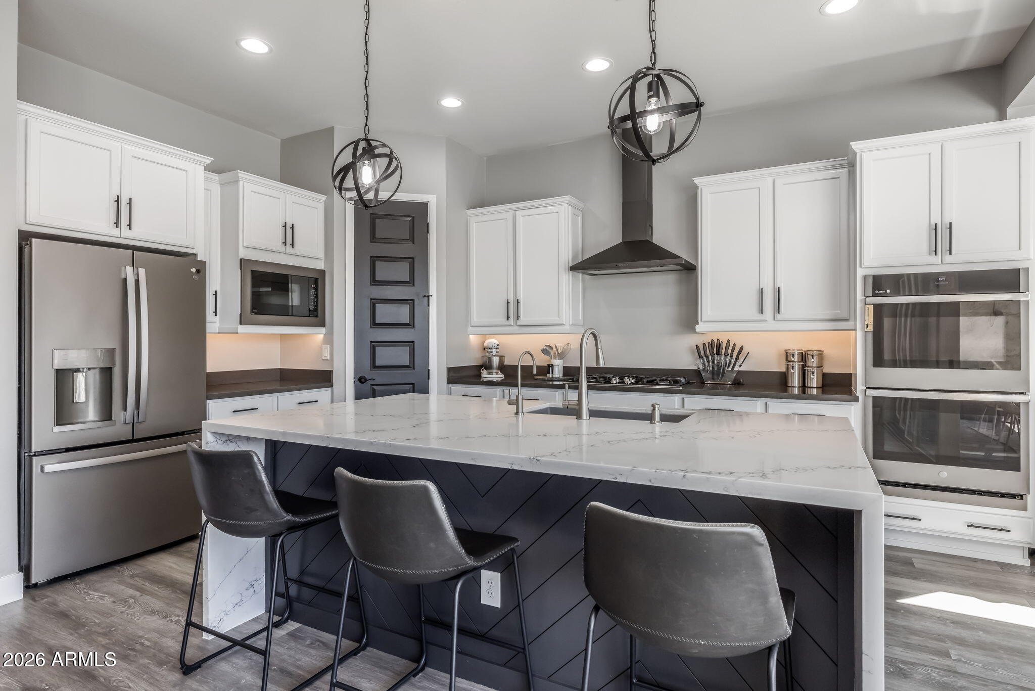 10709 E THORNTON Avenue