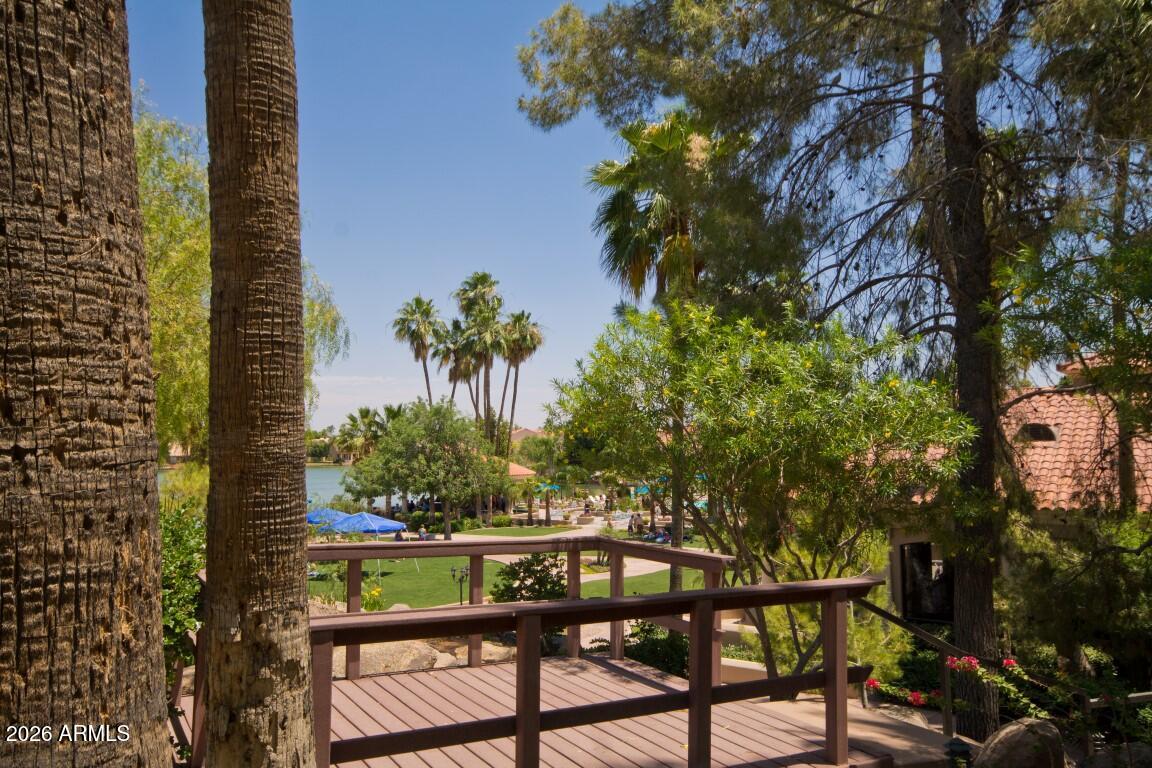 1756 E Queen Palm Drive