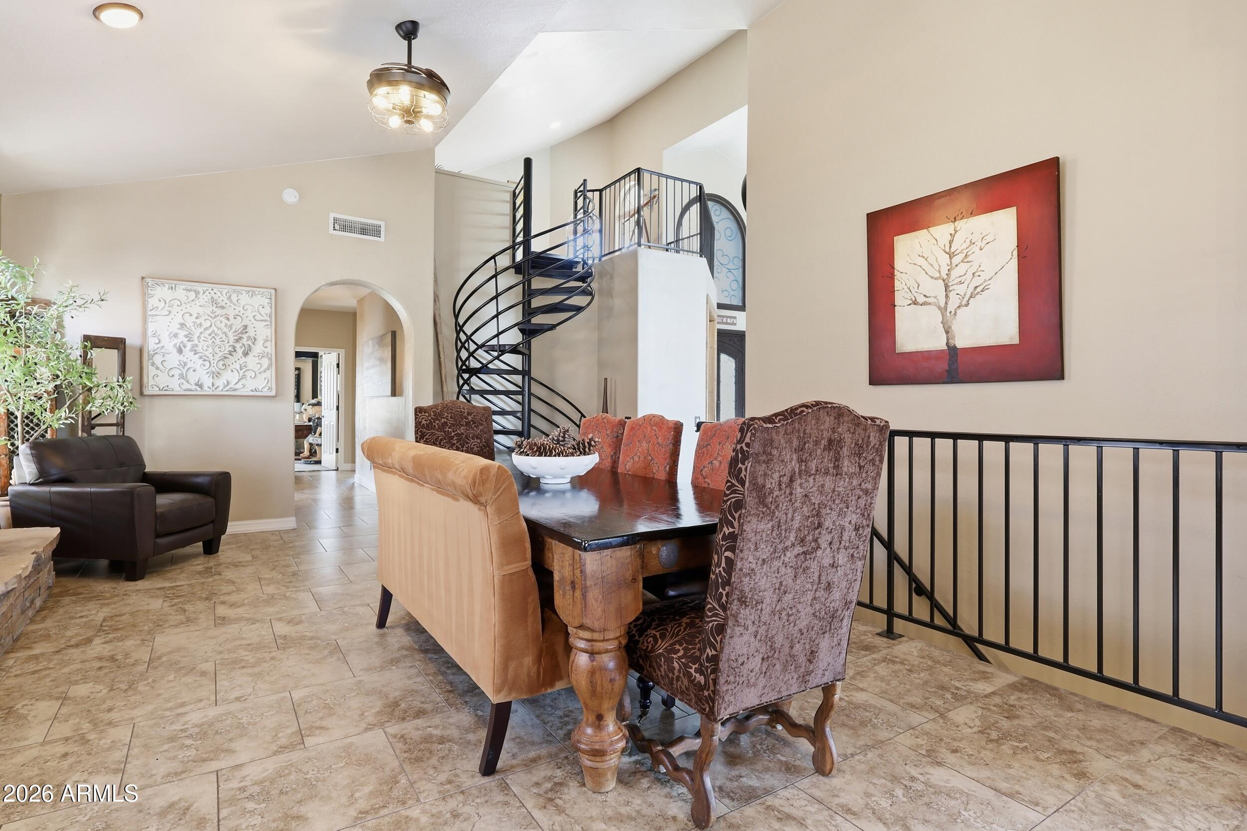 1756 E Queen Palm Drive